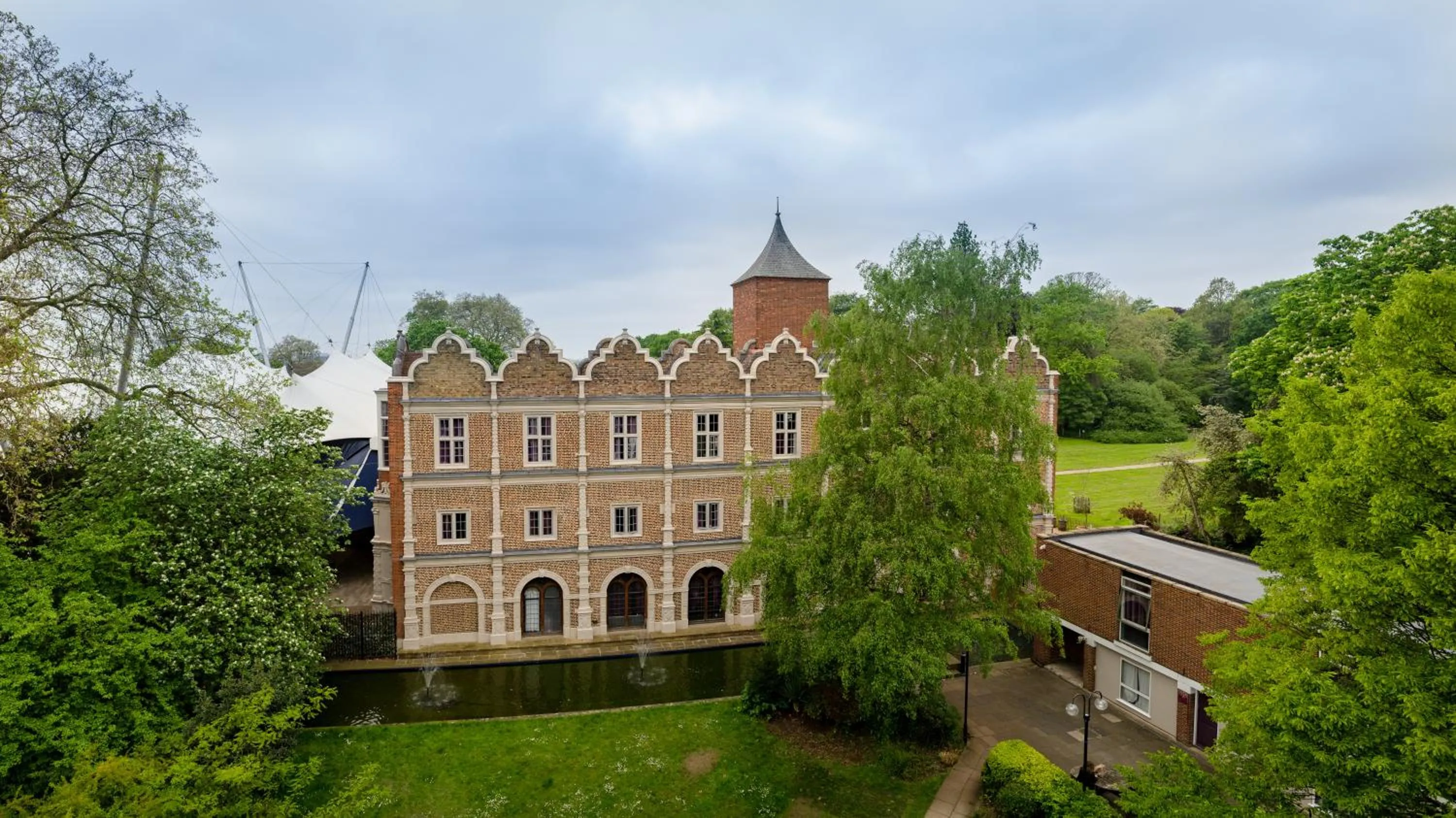 Property building in Safestay London Kensington Holland Park