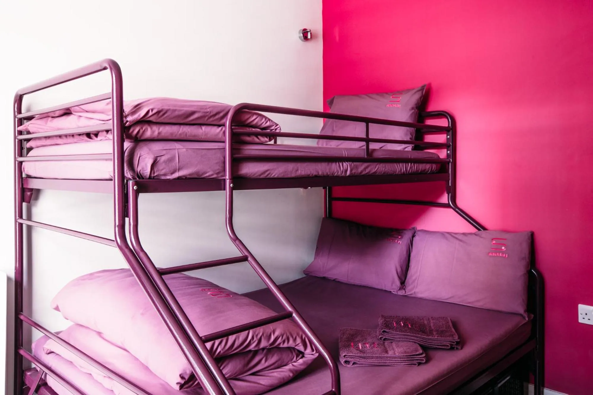 Bed in Safestay London Kensington Holland Park