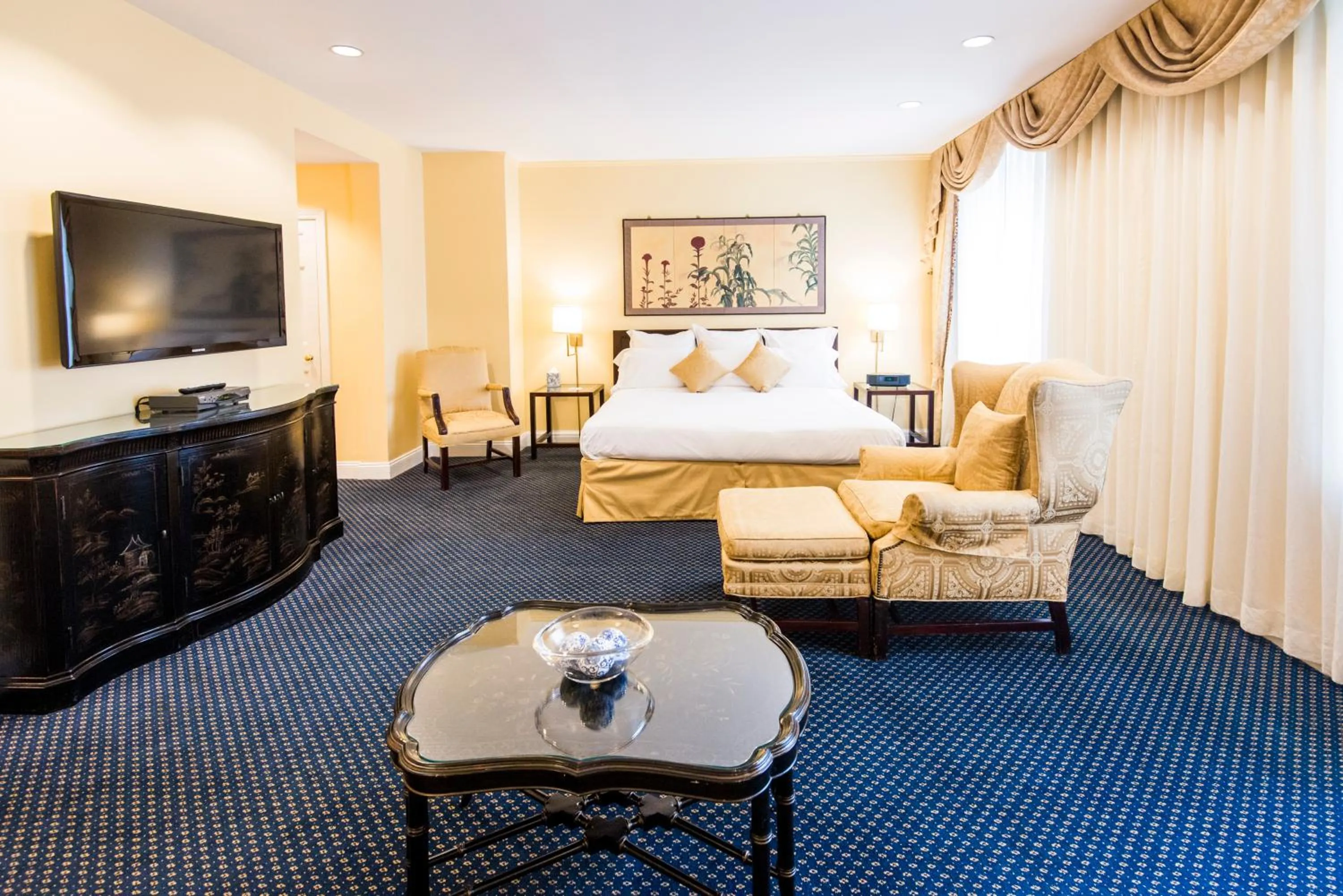 TV and multimedia, Bed in 3 West Club