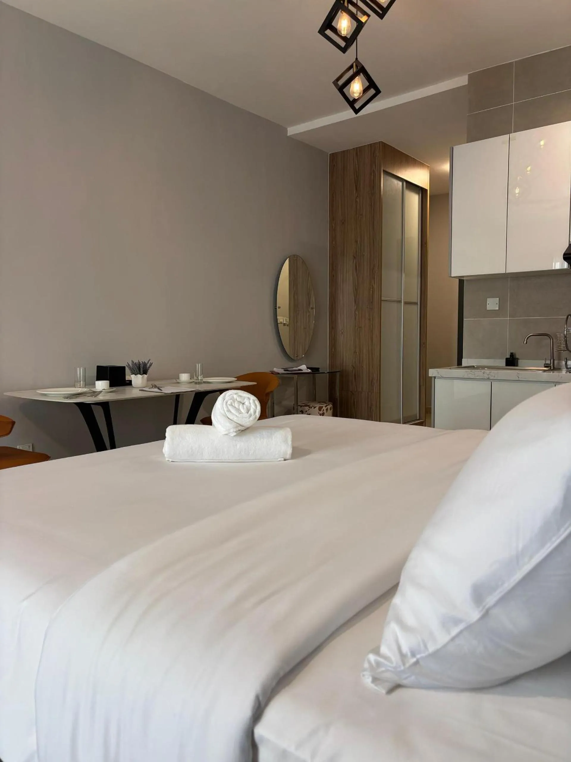 Bed in Wyndham Garden Suites IPOH ICC