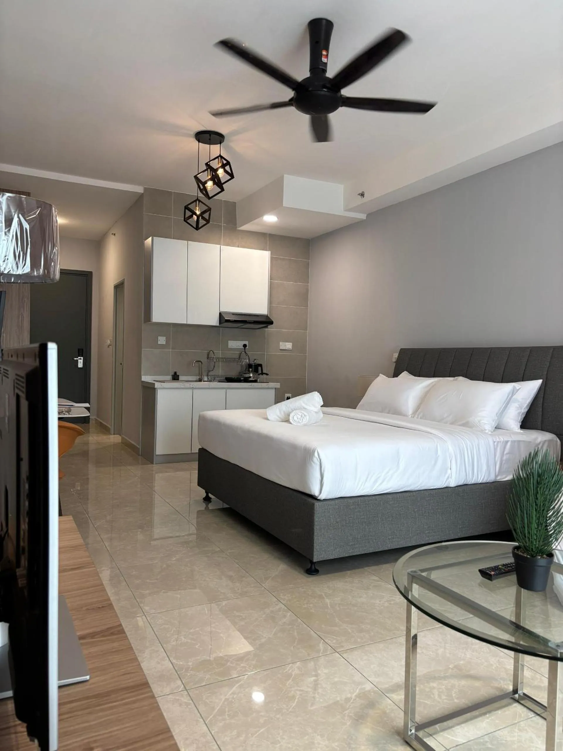 Bed in Wyndham Garden Suites IPOH ICC