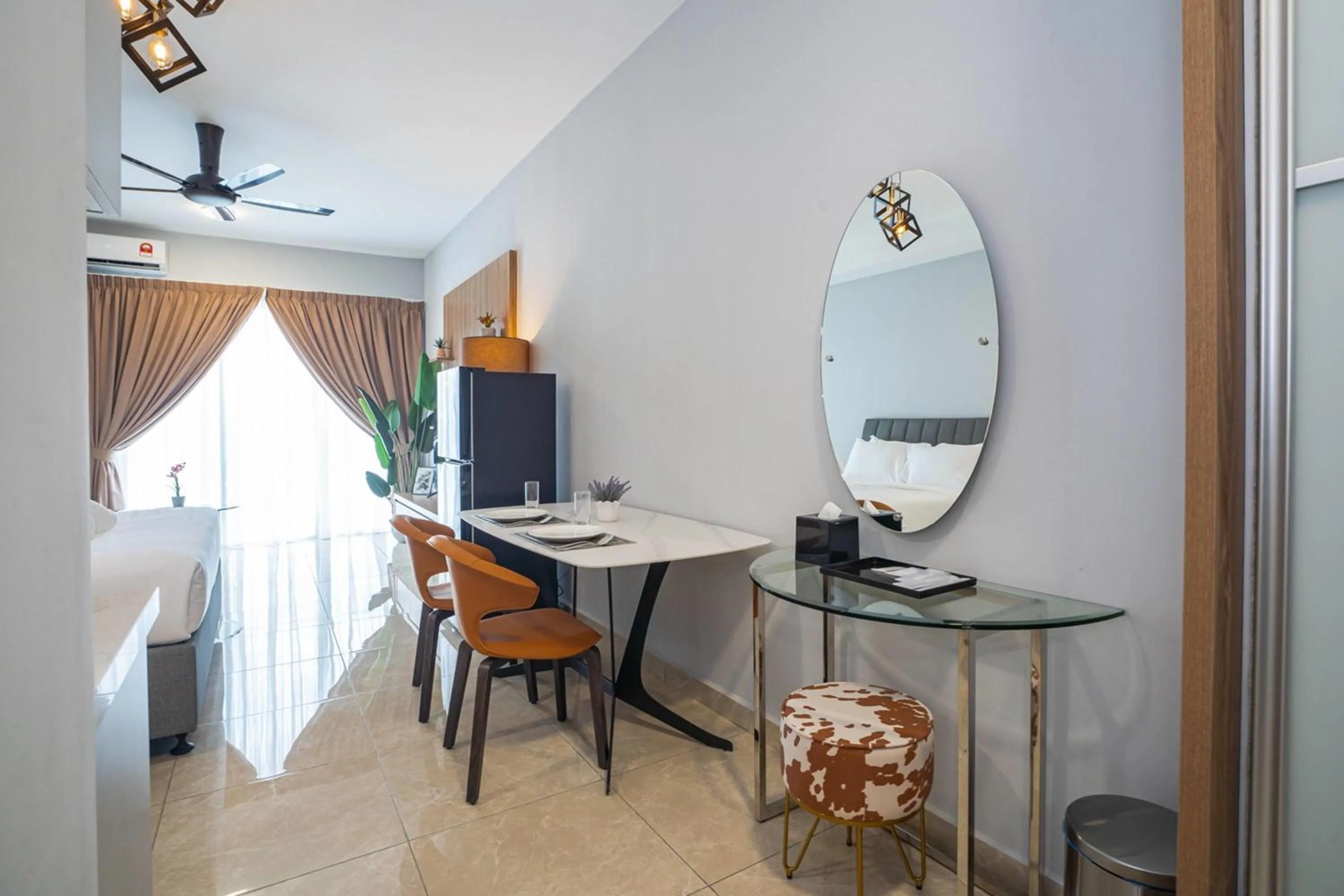Photo of the whole room in Wyndham Garden Suites IPOH ICC