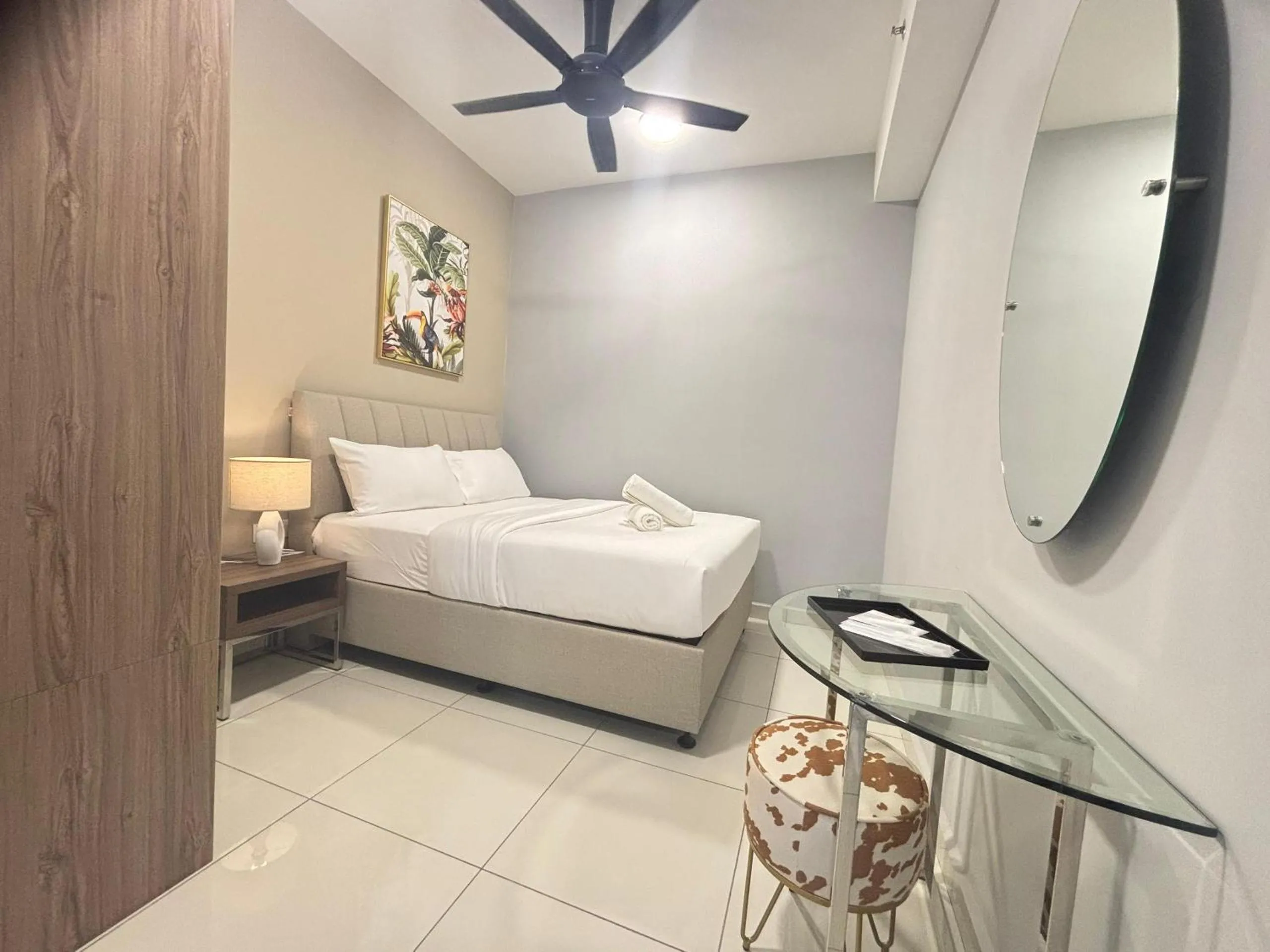 Bedroom, Bed in Wyndham Garden Suites IPOH ICC