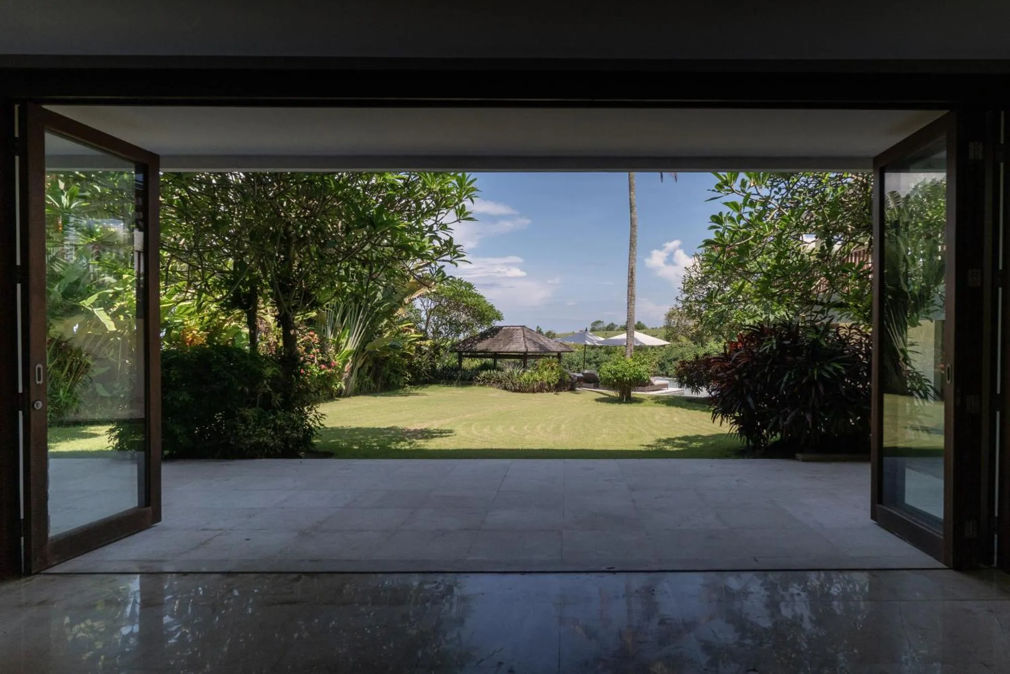 Property building in OMEKAI Cemagi by Nakula