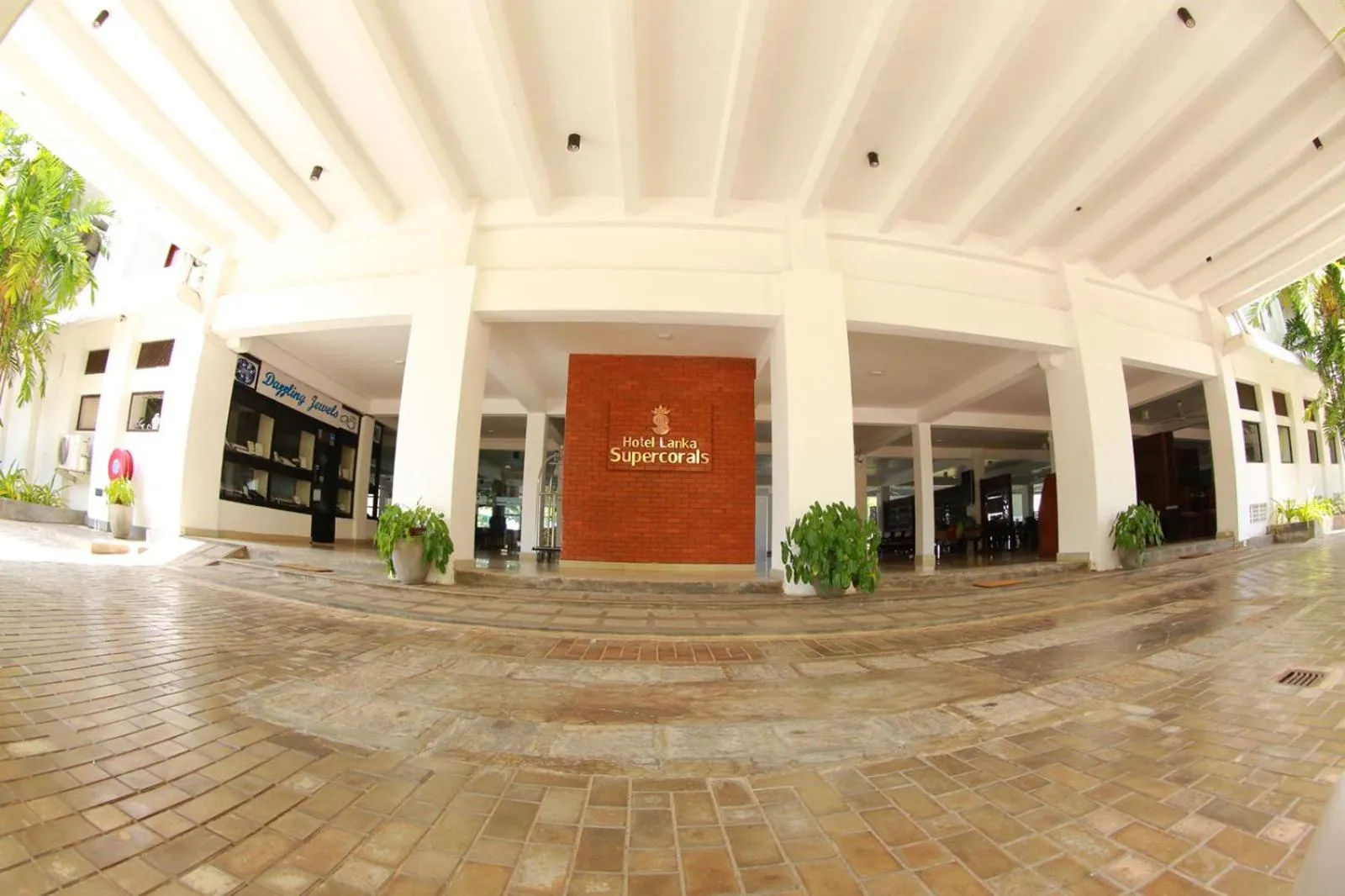 Property building in Hotel Lanka Super Corals