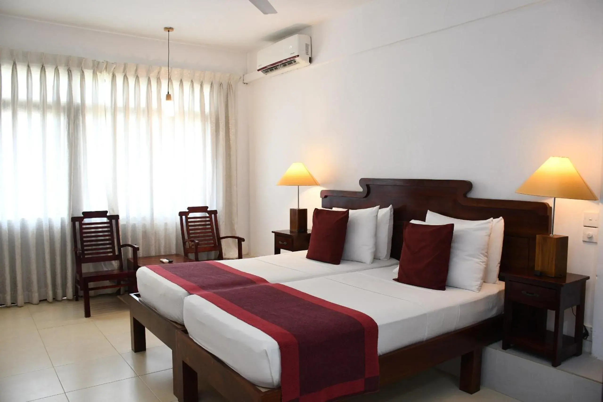 Bed in Hotel Lanka Super Corals Bed in Hotel Lanka Super Corals