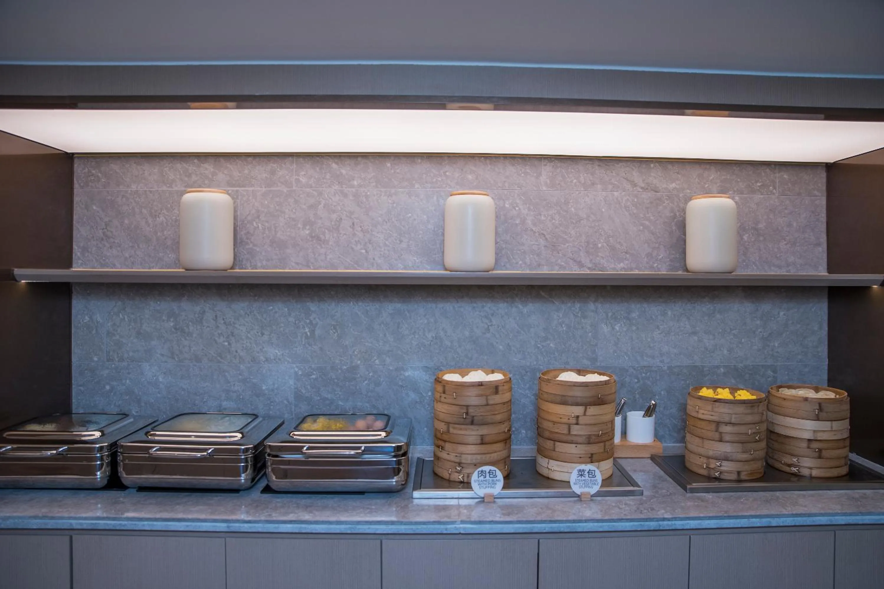 Restaurant/places to eat in Ji Hotel - Shanghai Nanjing Road People's Square