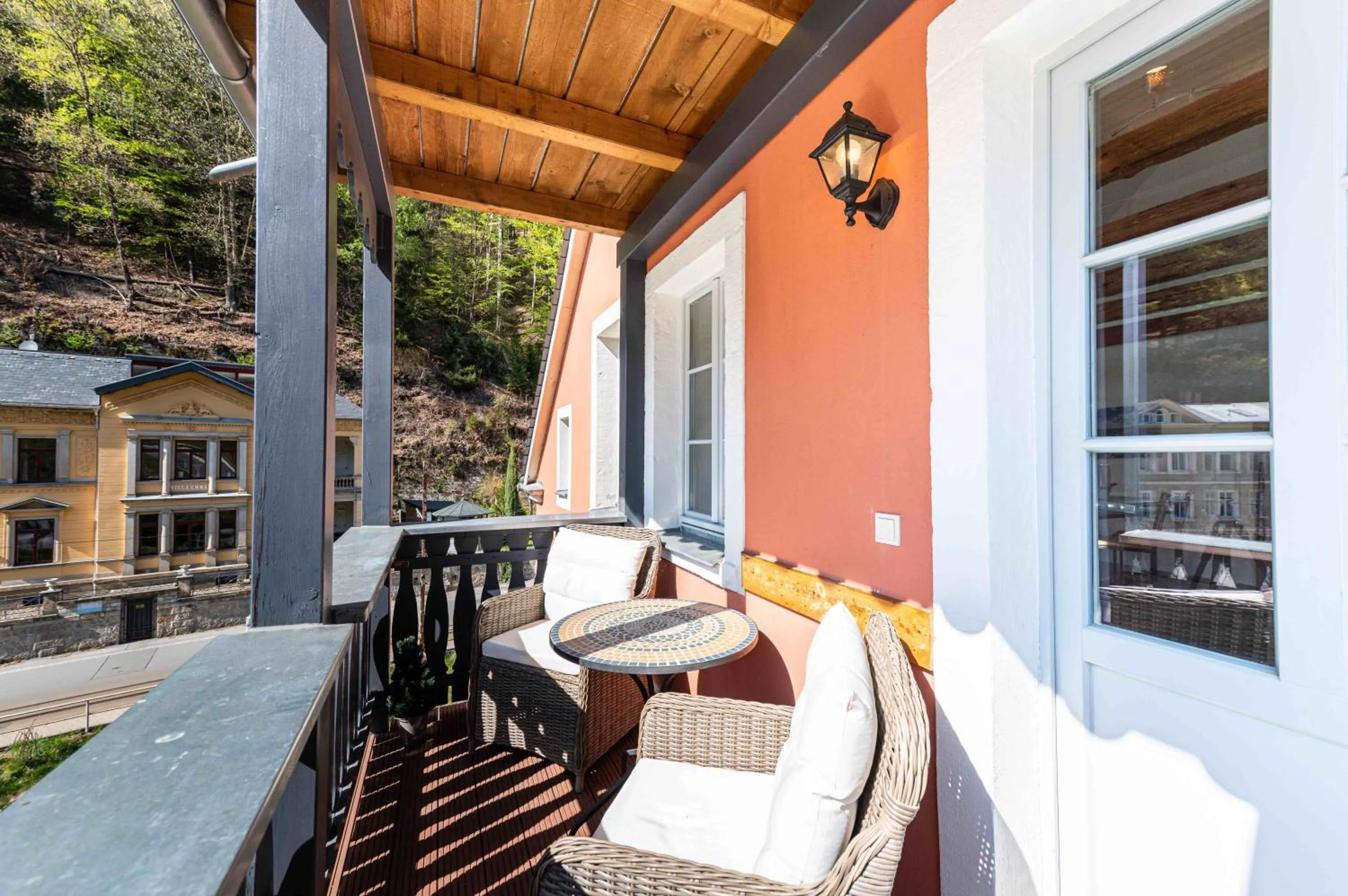 Villa Monsei - das Herzstück in Bad Schandau, top Lage, modern, mit Parkplatz!