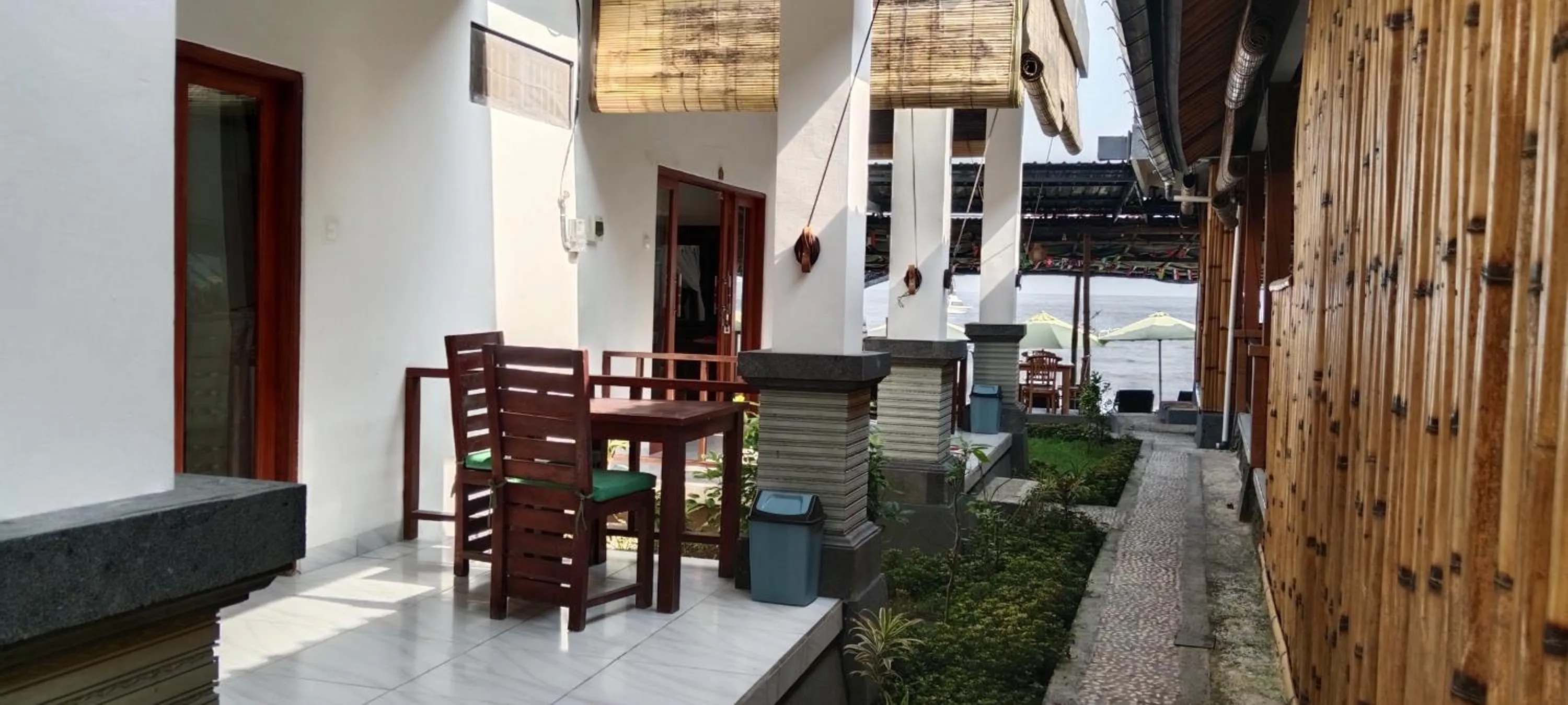 Property building in Beten Enjung Home Stay&rooftop