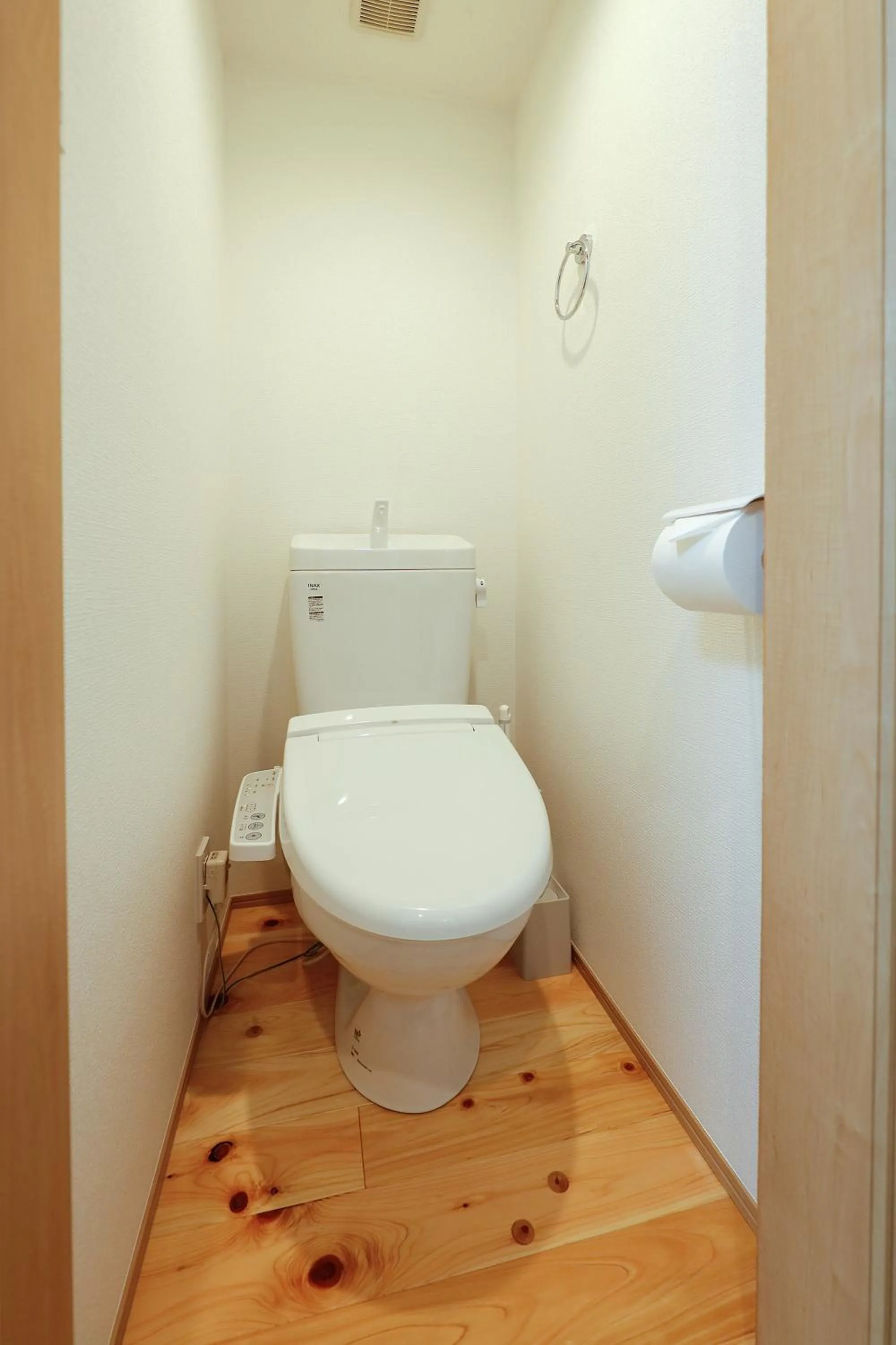 Zenith Shinjuku Hinoki by Tranova