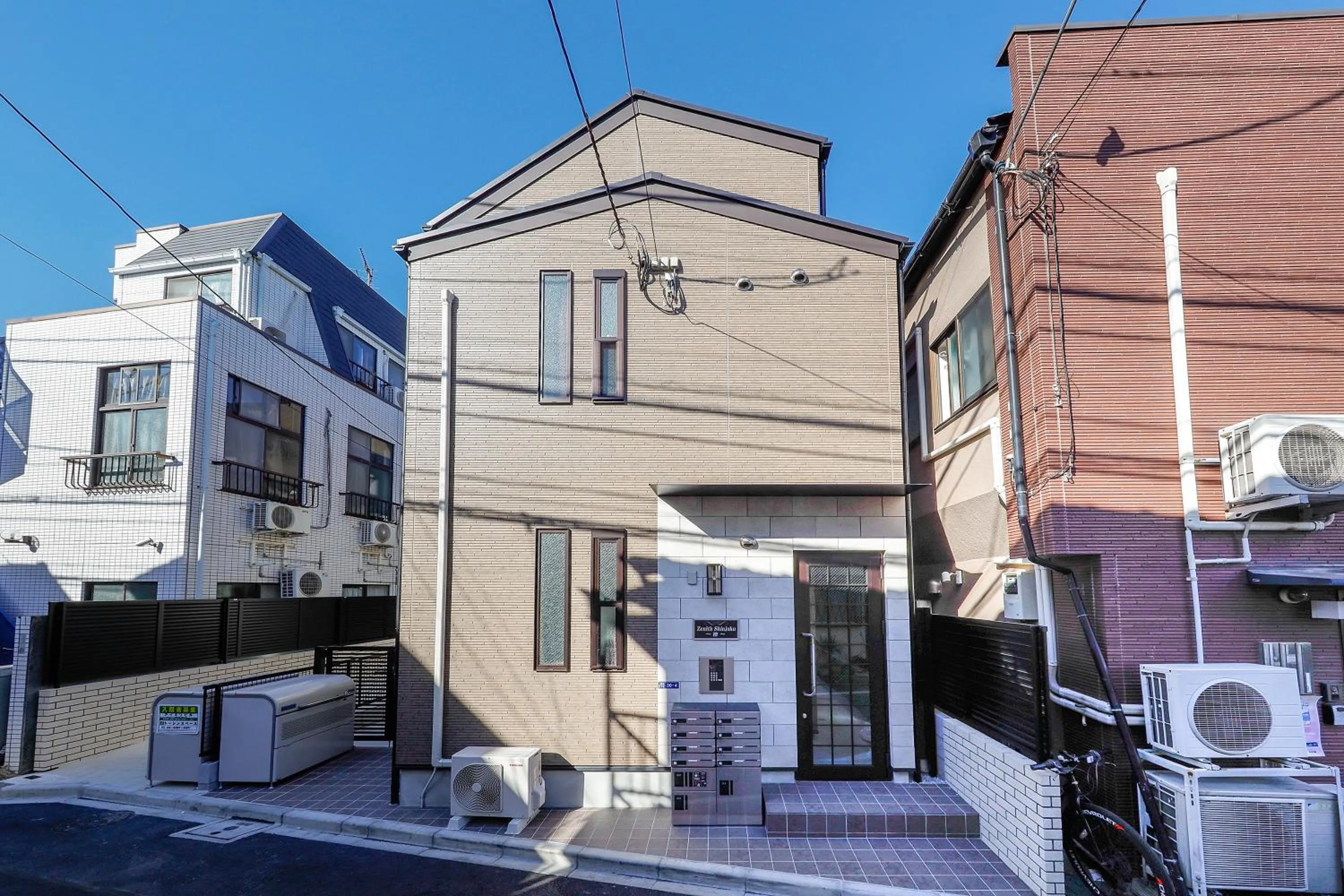 Property building in Zenith Shinjuku Hinoki by Tranova