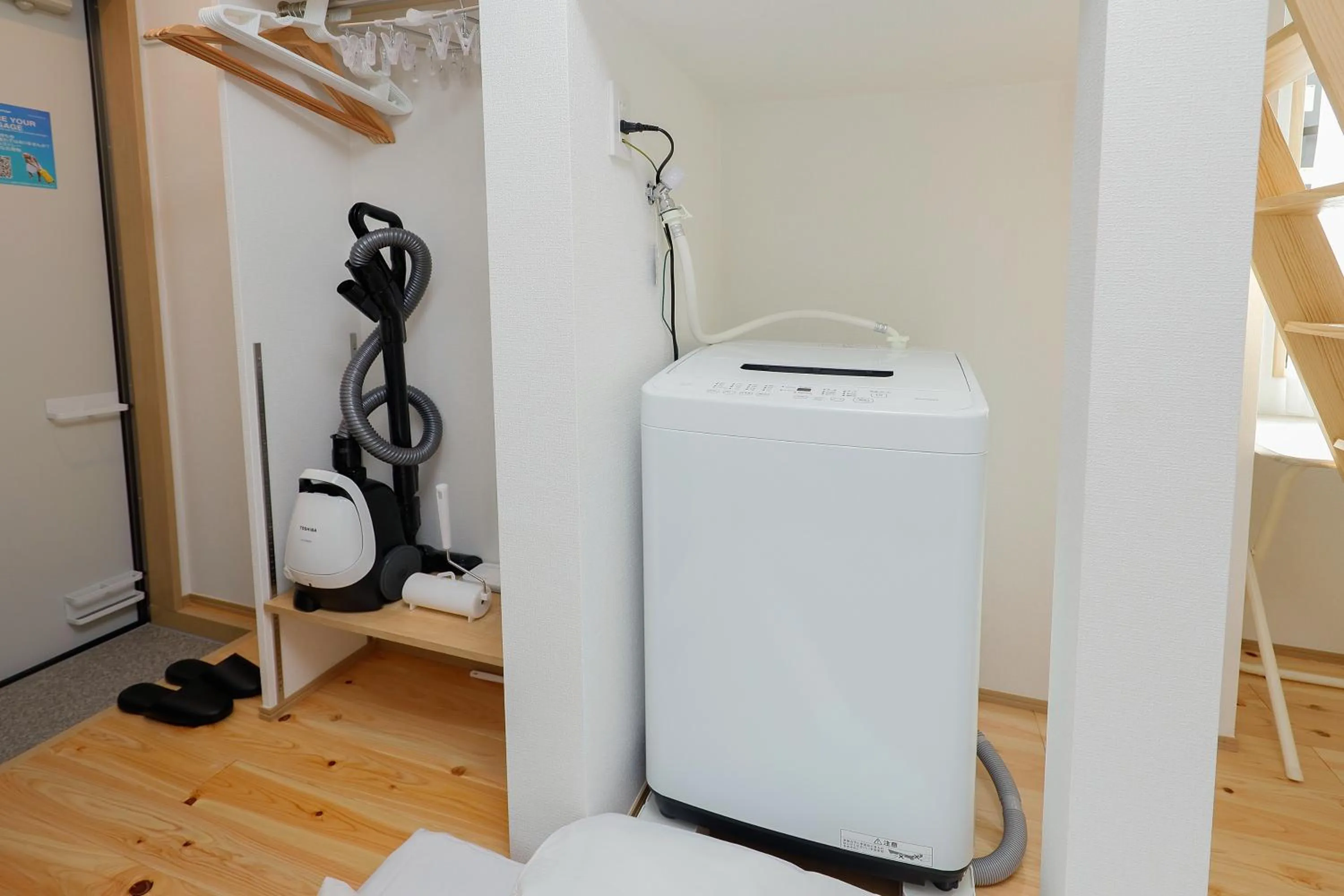 Zenith Shinjuku Hinoki by Tranova