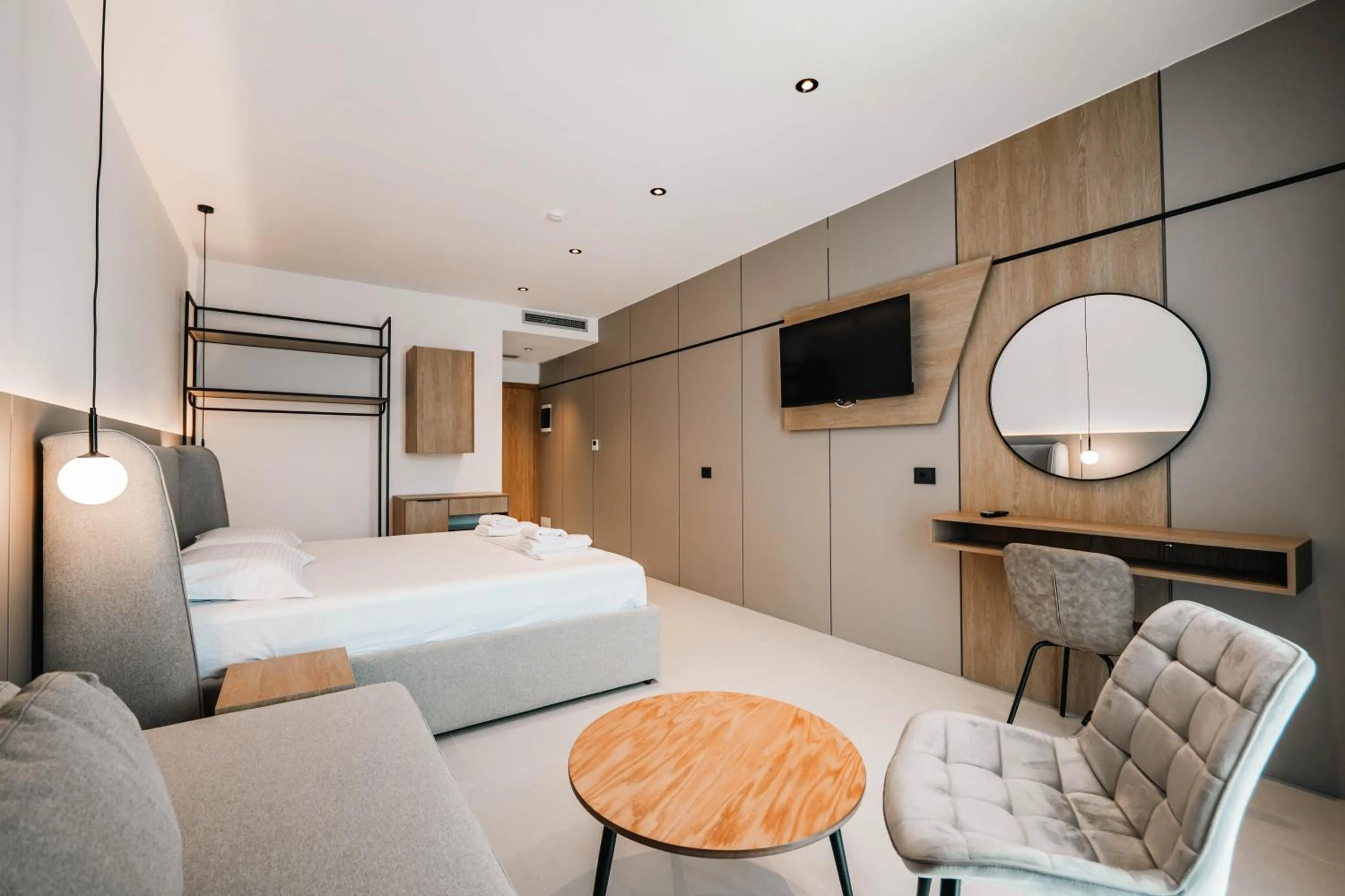 Bed in Central Park Premium Hotel