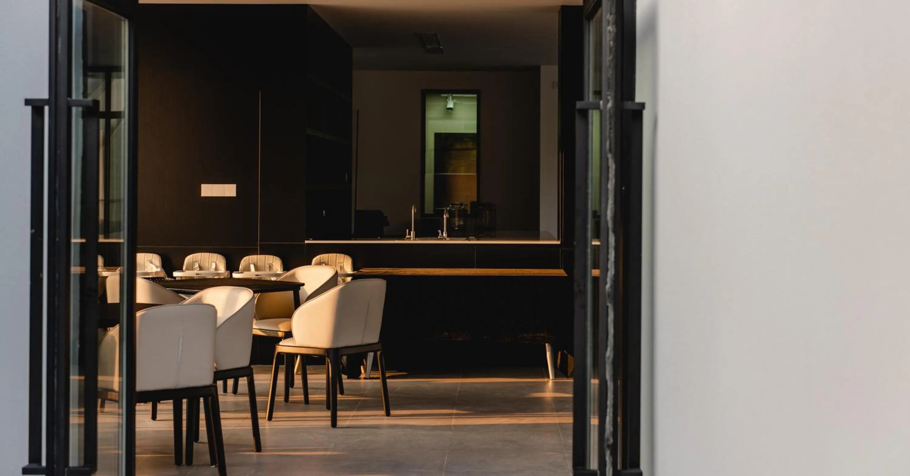 Dining area in Nian hotel & resorts