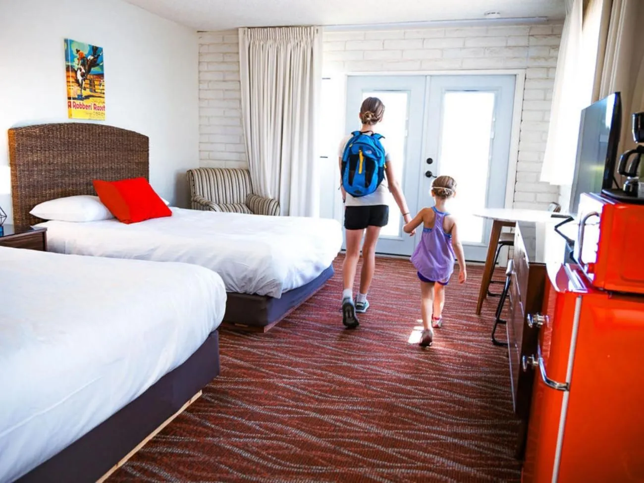 Bedroom, Bed in Sugar Loaf Lodge