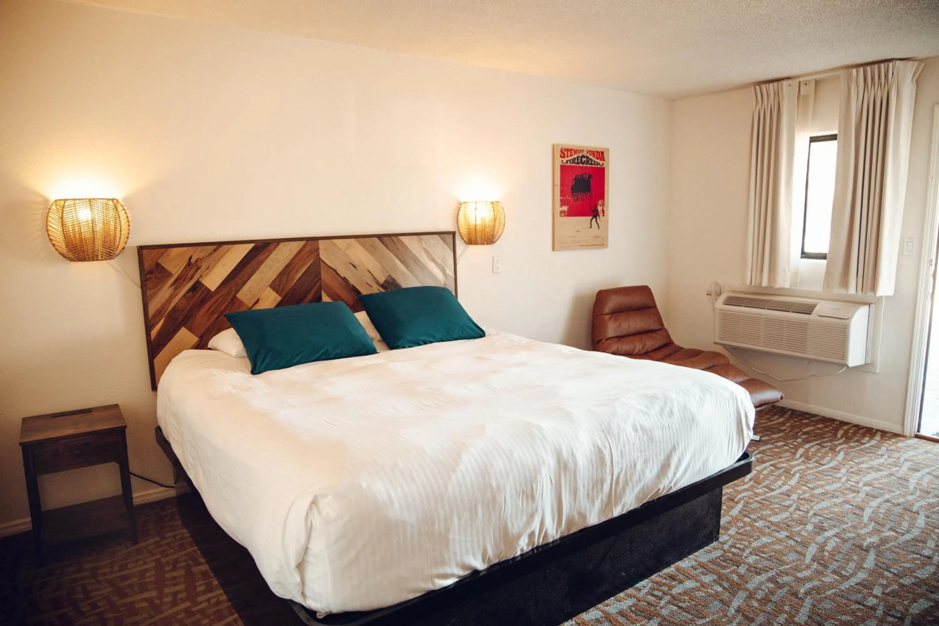 Bed in Sugar Loaf Lodge