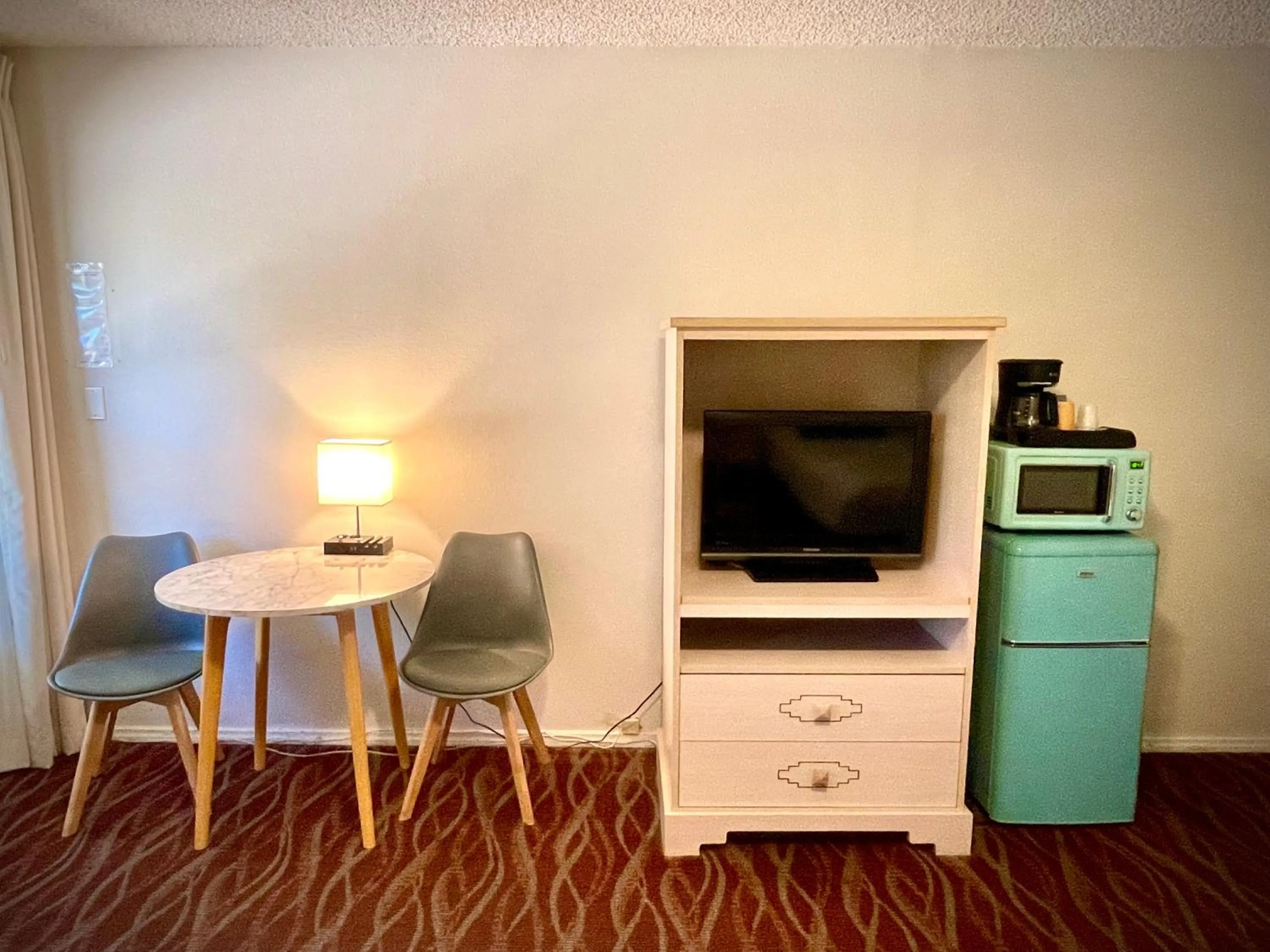 TV and multimedia in Sugar Loaf Lodge