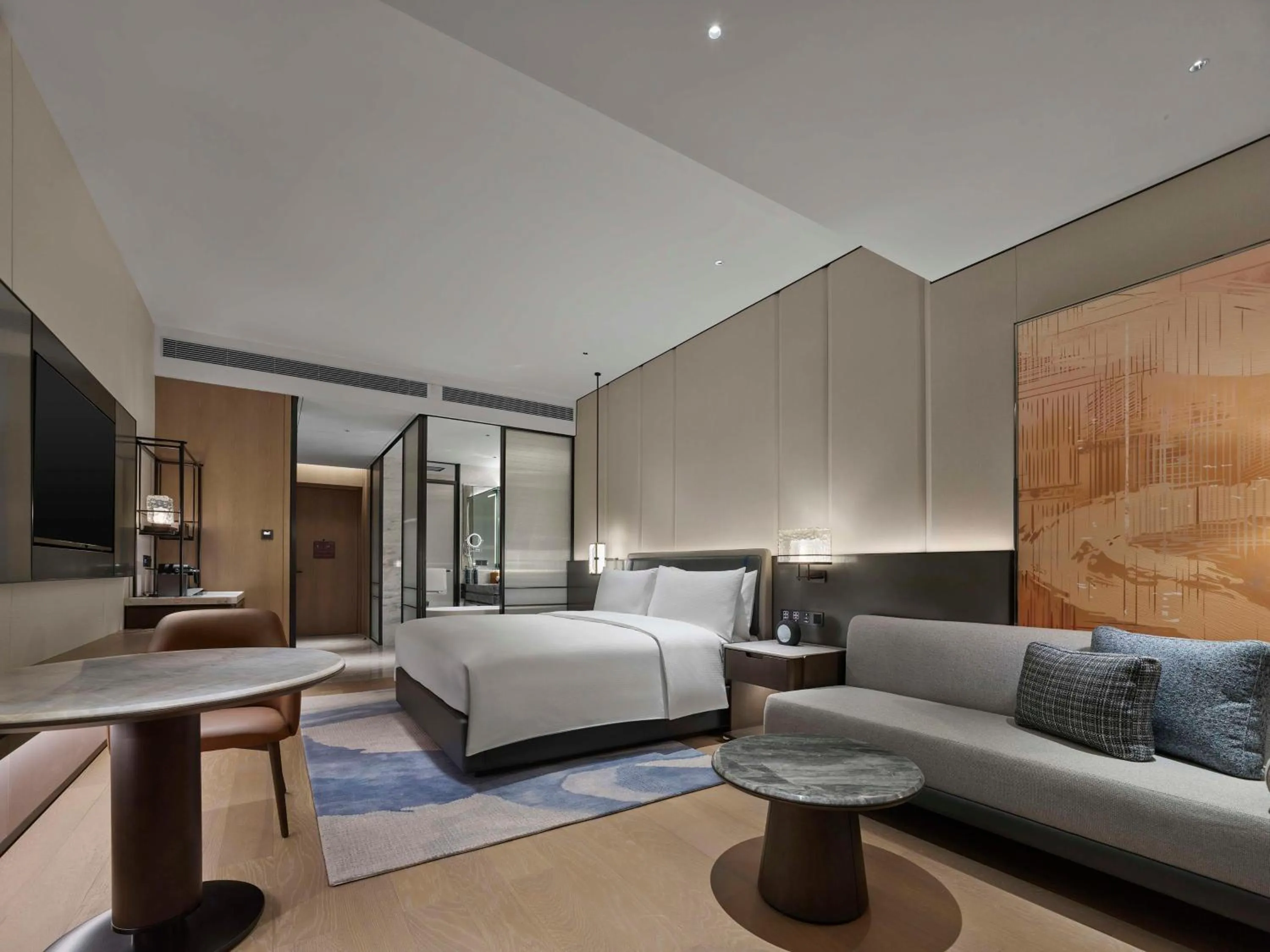 Living room, Bed in Hilton Yuyao