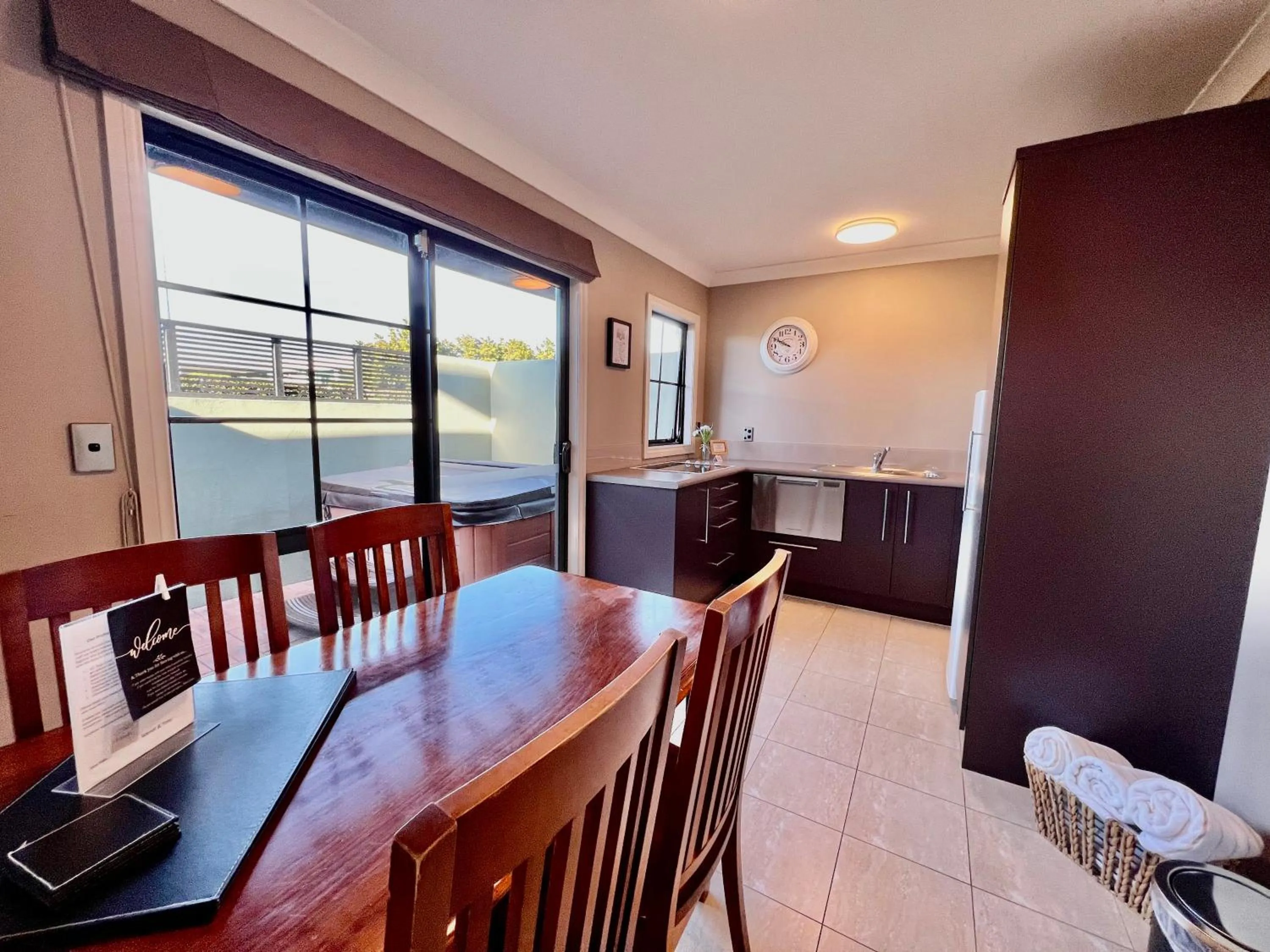 Quantum Lodge Motor Inn