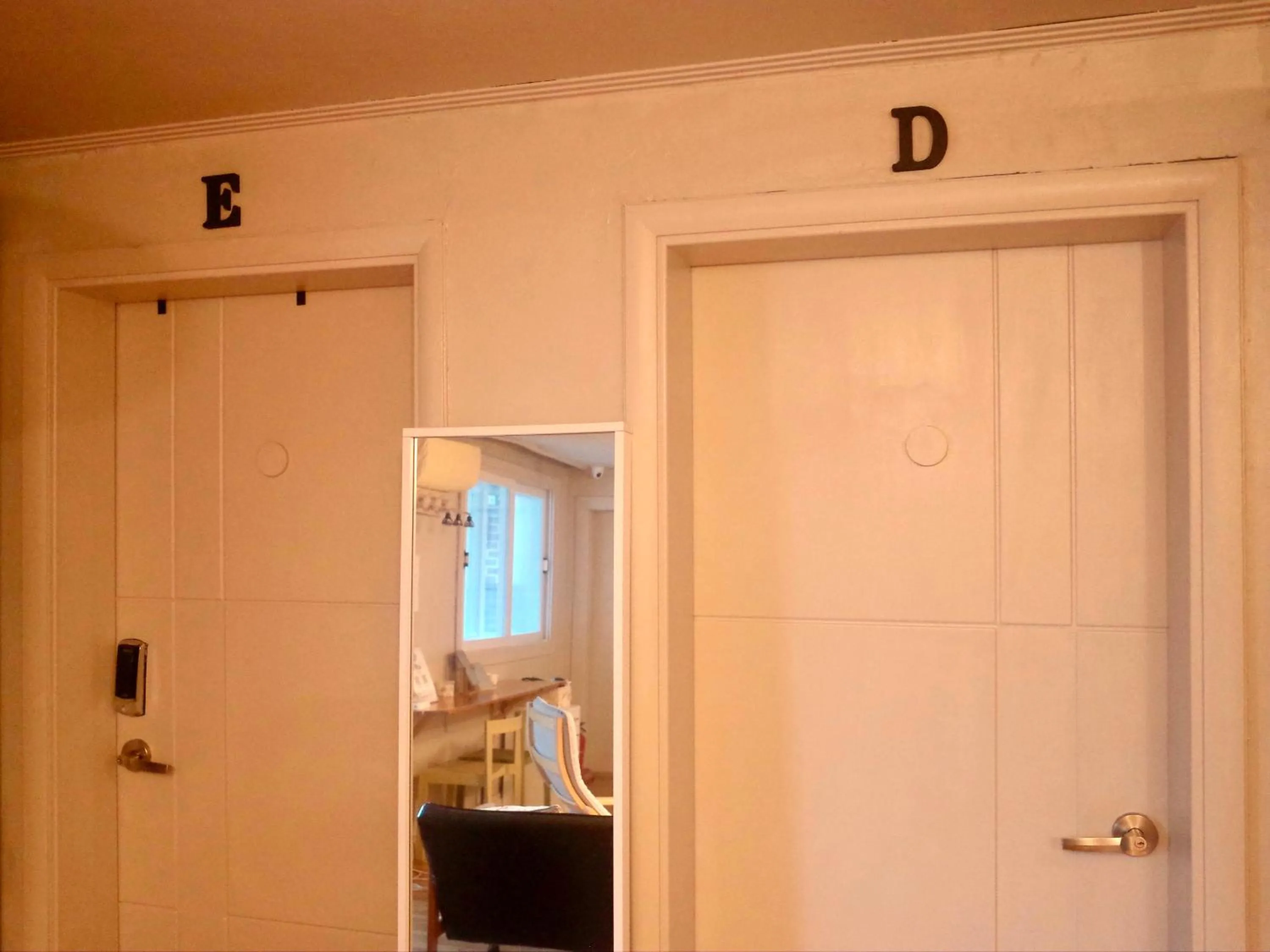 Living room in The One Hostel Hongdae in Seoul - Foreigner Only