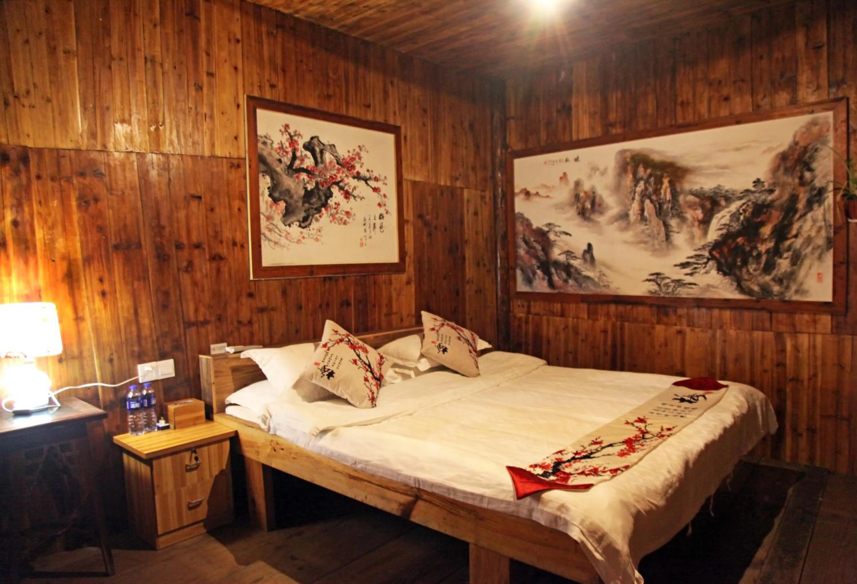 Bed in Old Street Courtyard (Free Pick up Service)