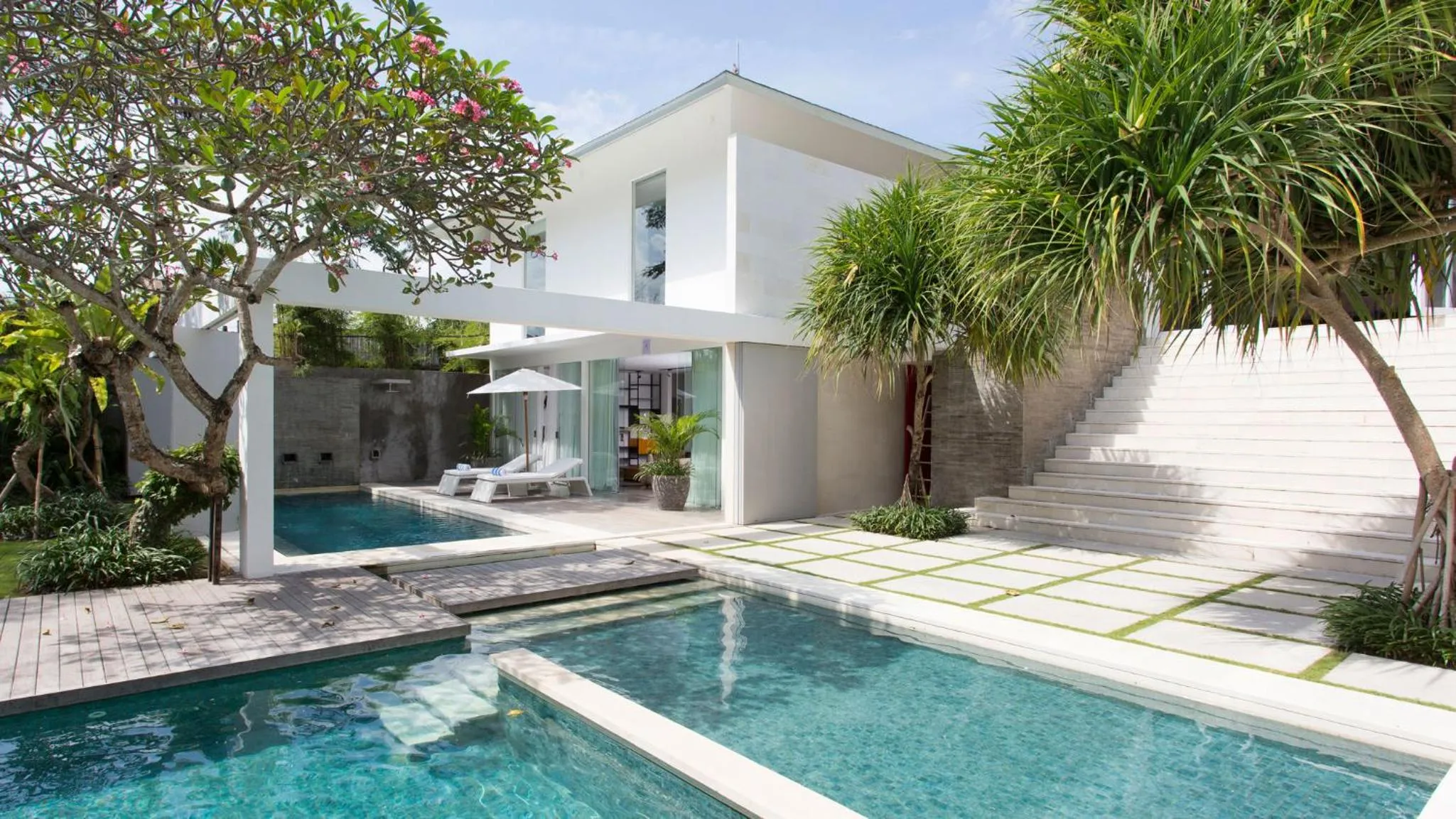 Property building in Villa Canggu