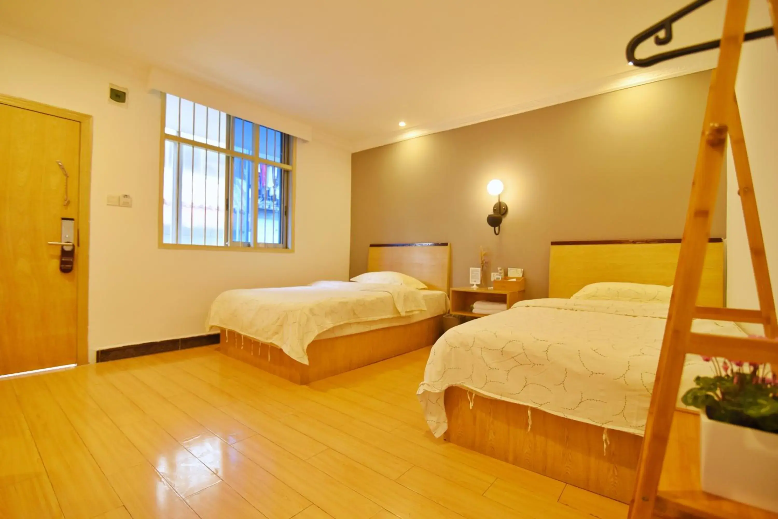 Standard Twin Room in Guilin Cyan Box Guest House Standard Twin Room in Guilin Cyan Box Guest House