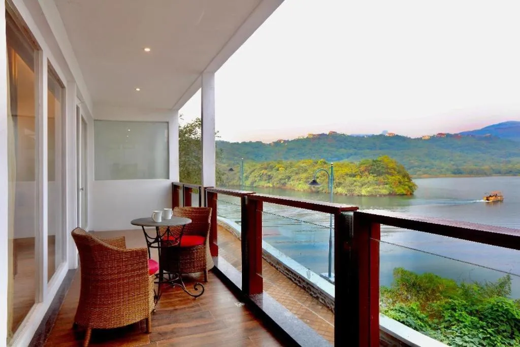 Balcony/Terrace in Aamby Valley City