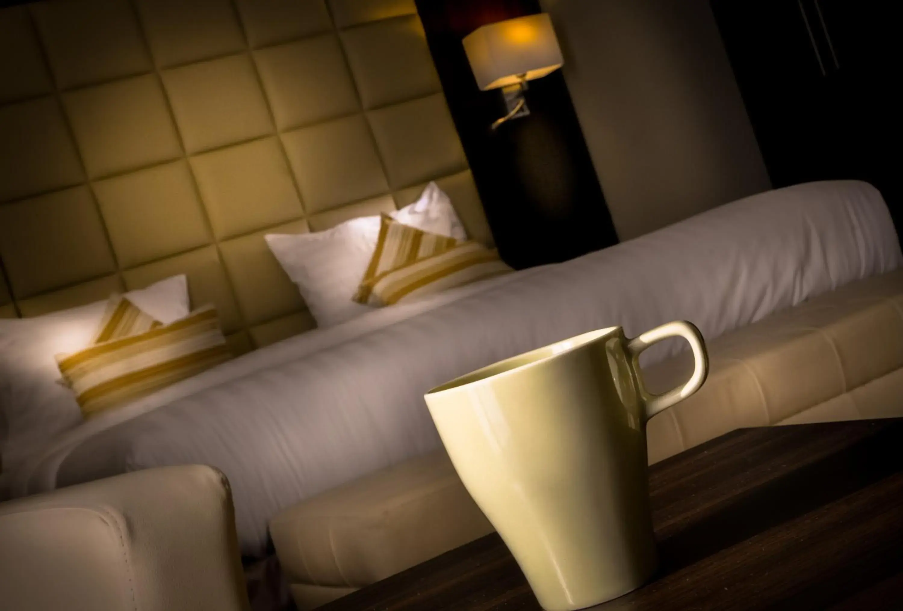 Coffee/tea facilities, Seating Area in Golden Ocean Hotel