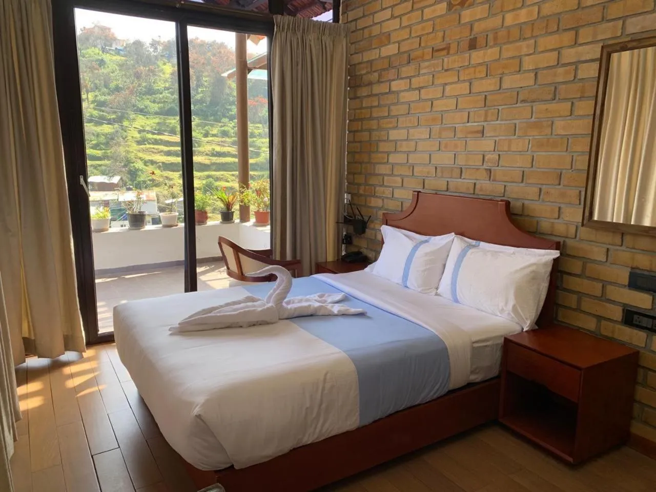 Deluxe Double Room with Balcony in RS Family Stay