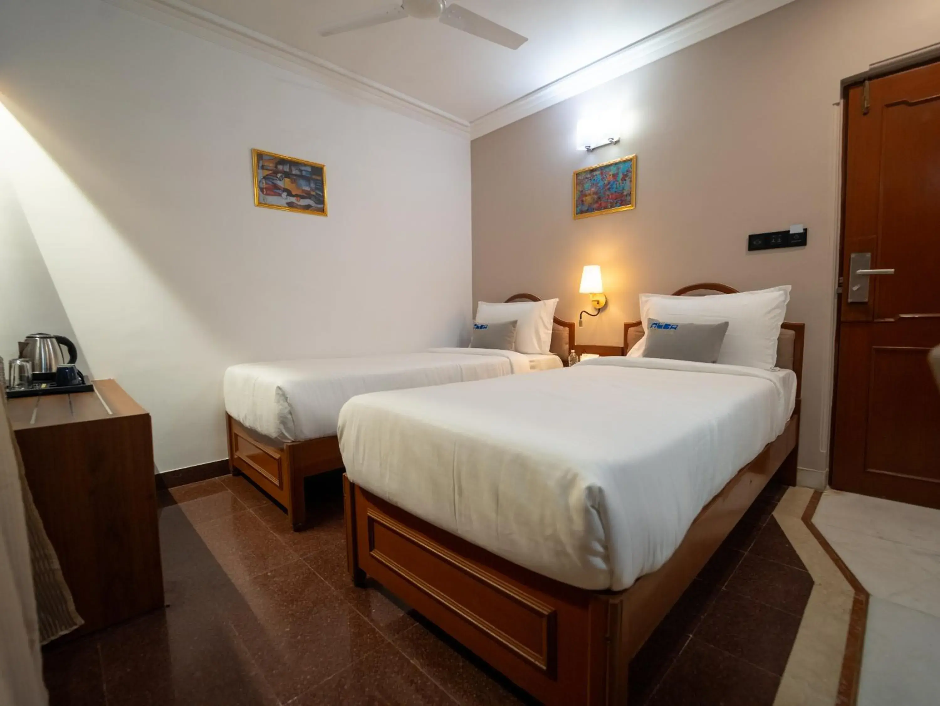 Standard Twin Room - single occupancy in Hotel Pravasa Stay Standard Twin Room - single occupancy in Hotel Pravasa Stay
