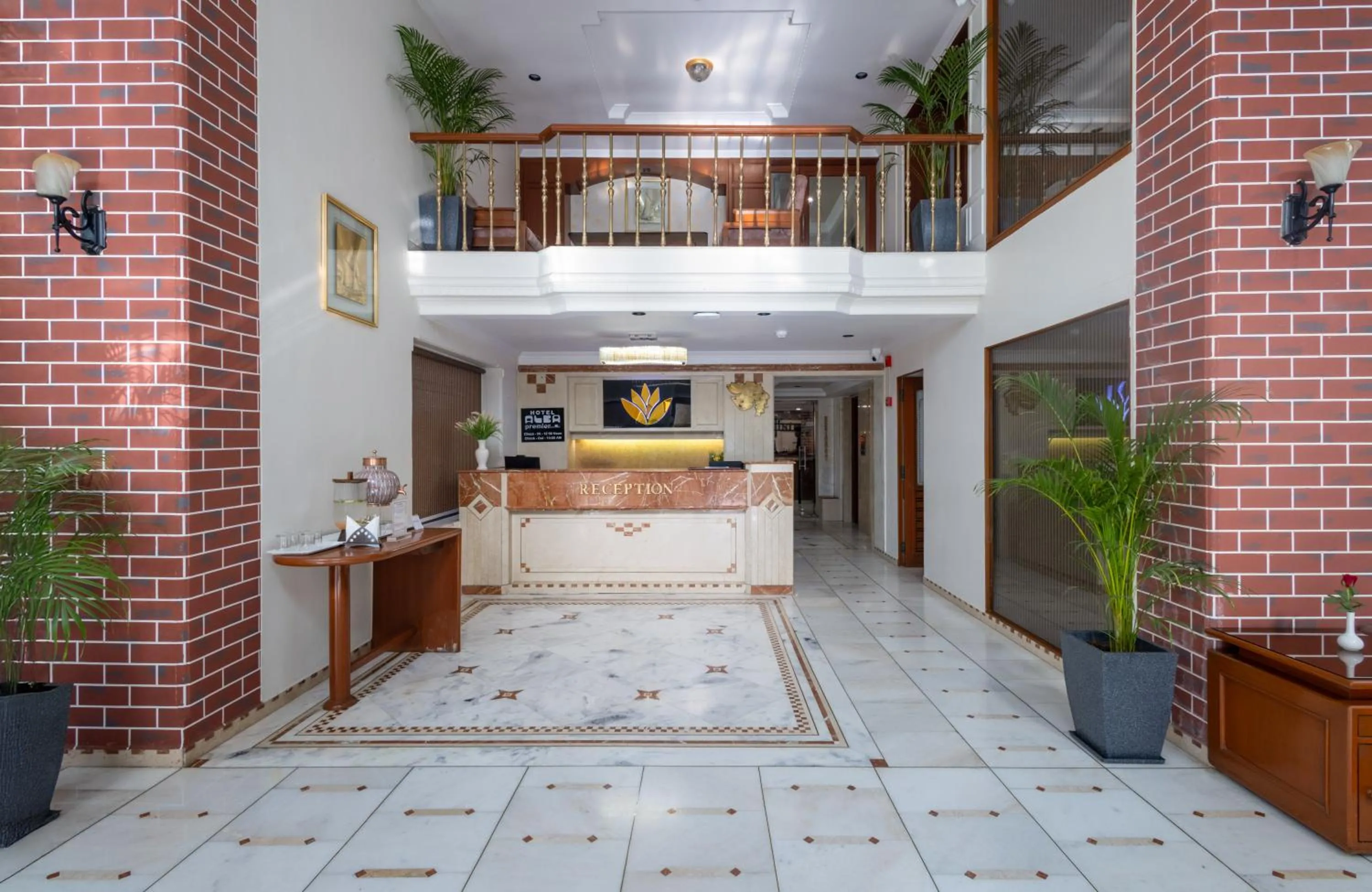 Lobby or reception, Bed in Hotel Pravasa Stay