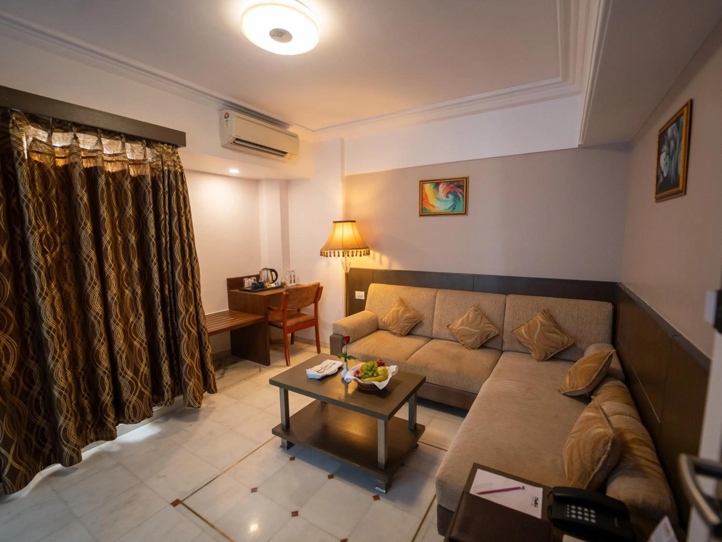 Living room in Hotel Pravasa Stay