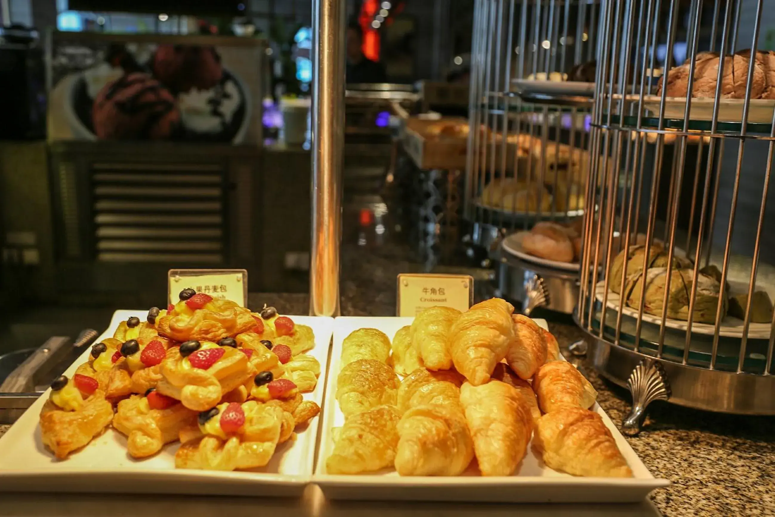 Buffet breakfast in Shenzhen Dayhello international Hotel (Baoan)