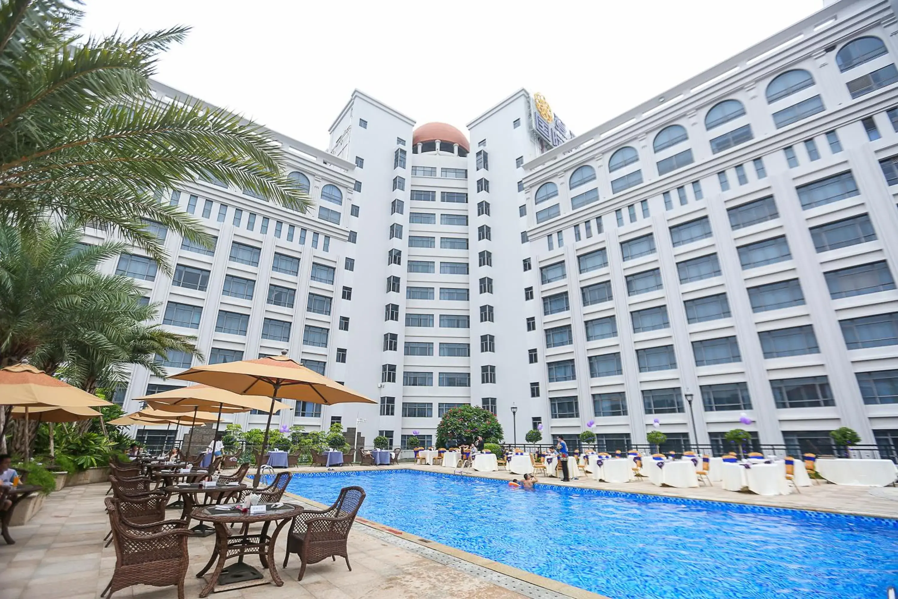 Pool view, Swimming Pool in Shenzhen Dayhello international Hotel (Baoan)