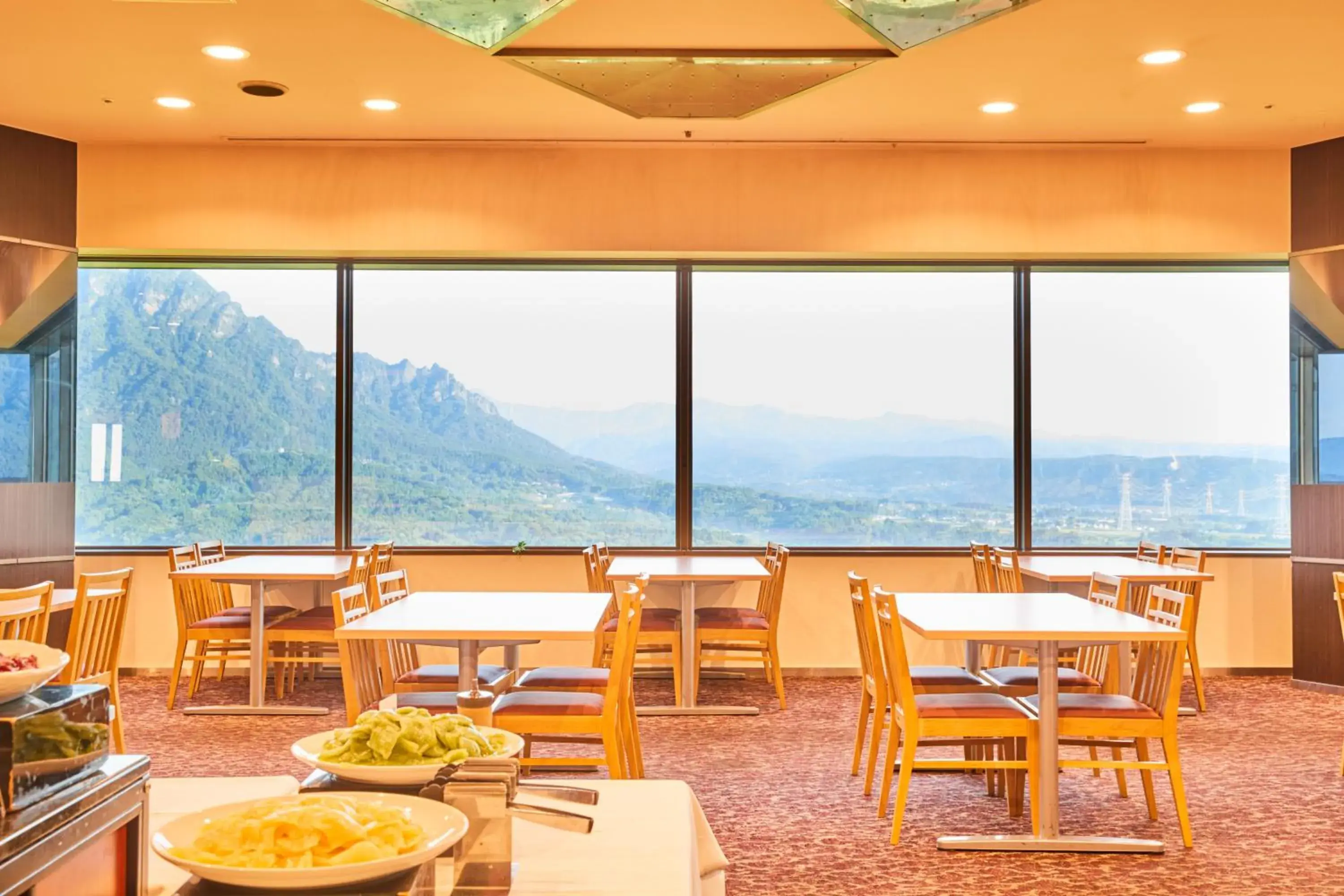 Restaurant/places to eat in Myogi Green Hotel Restaurant/places to eat in Myogi Green Hotel