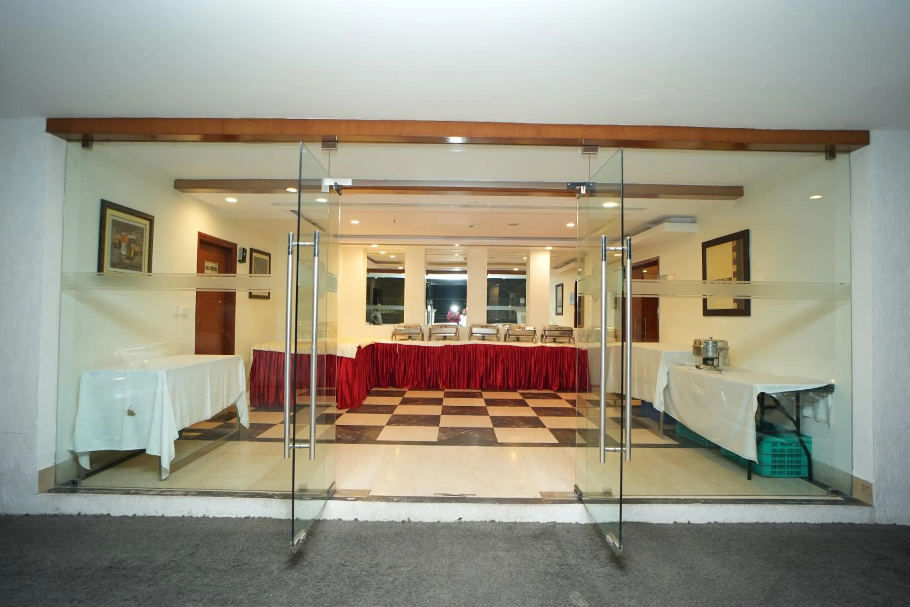 Breakfast in The Altruist Business Hotel Hitech