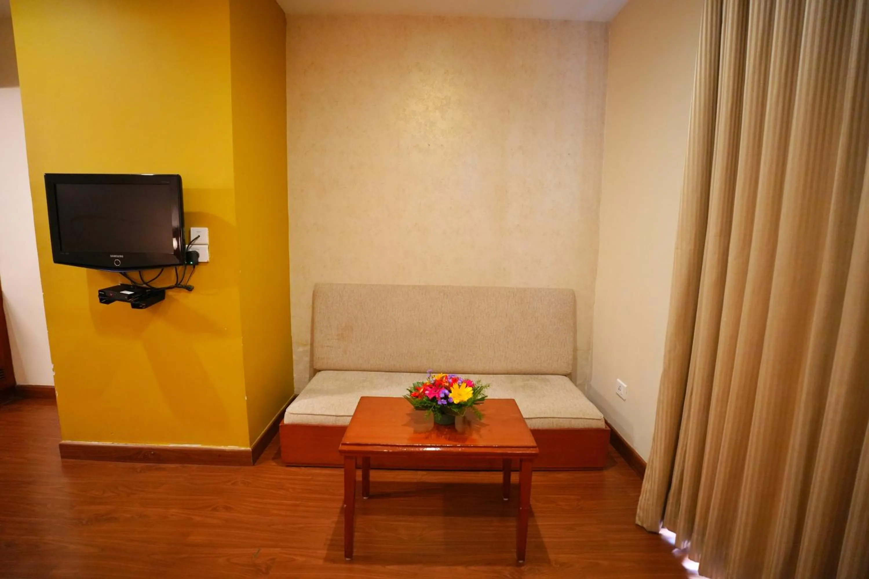 Bedroom in The Altruist Business Hotel Hitech