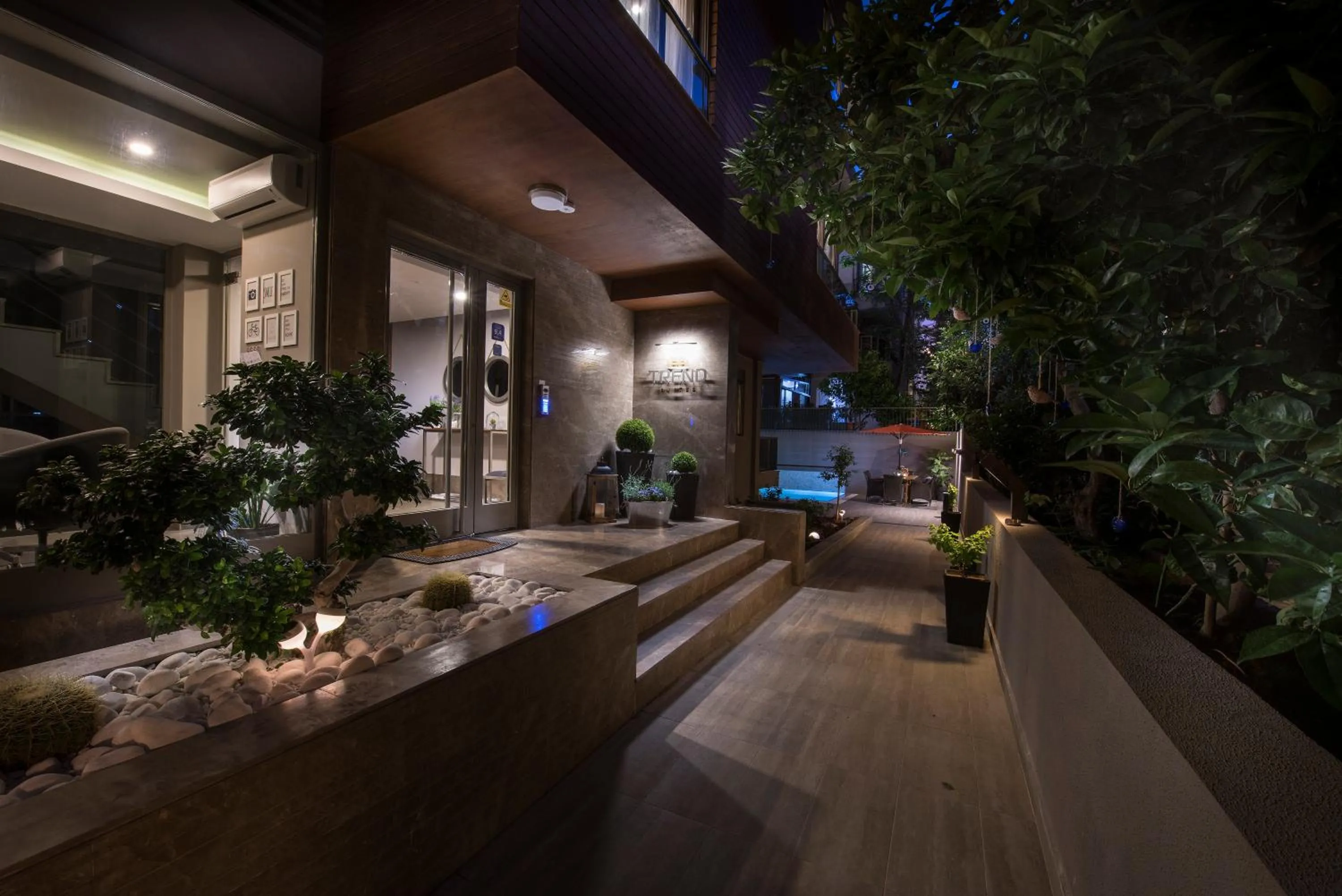 Facade/entrance in Trend Suites