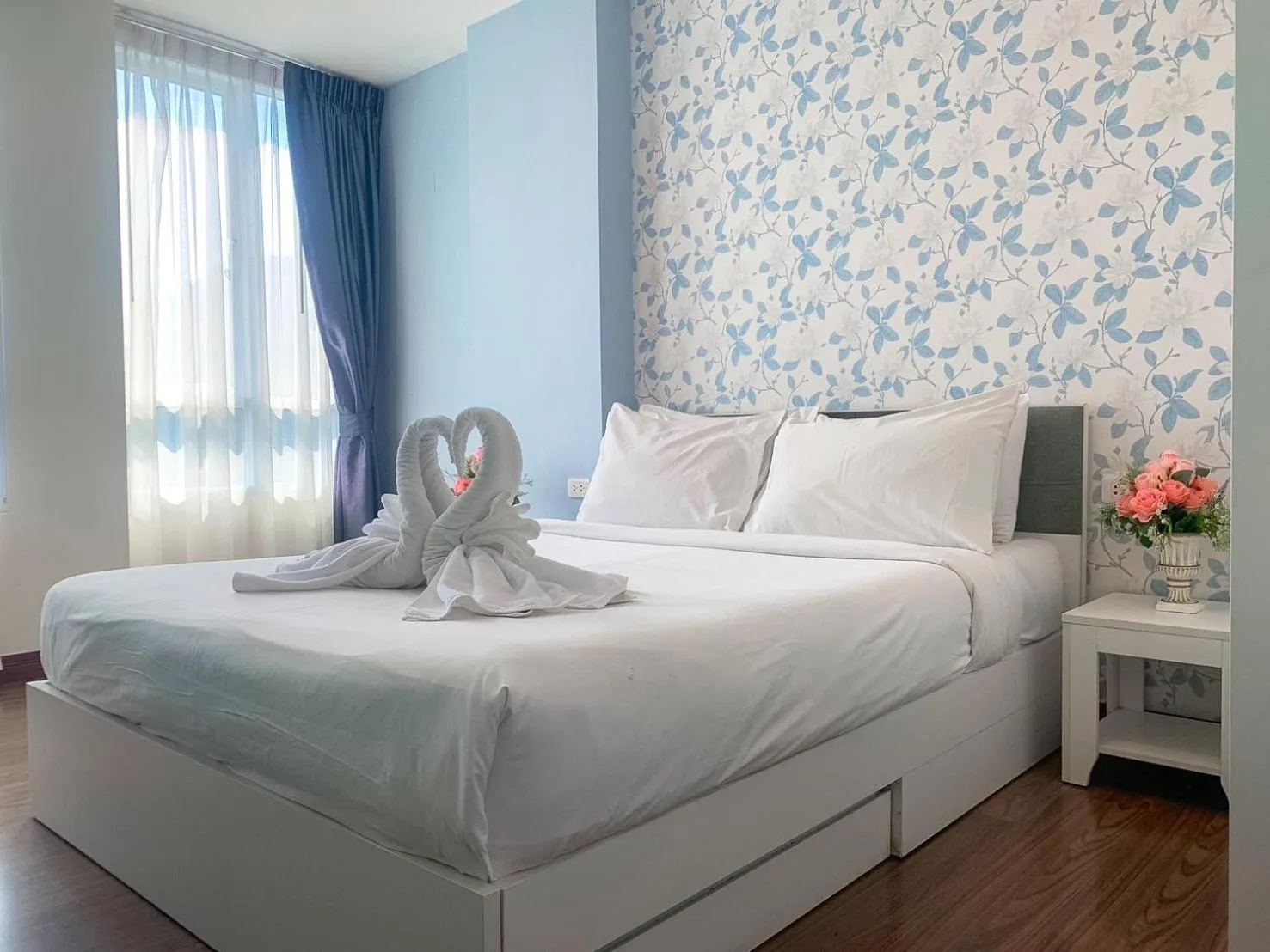 Photo of the whole room, Bed in Courtyard Khaoyai By JO