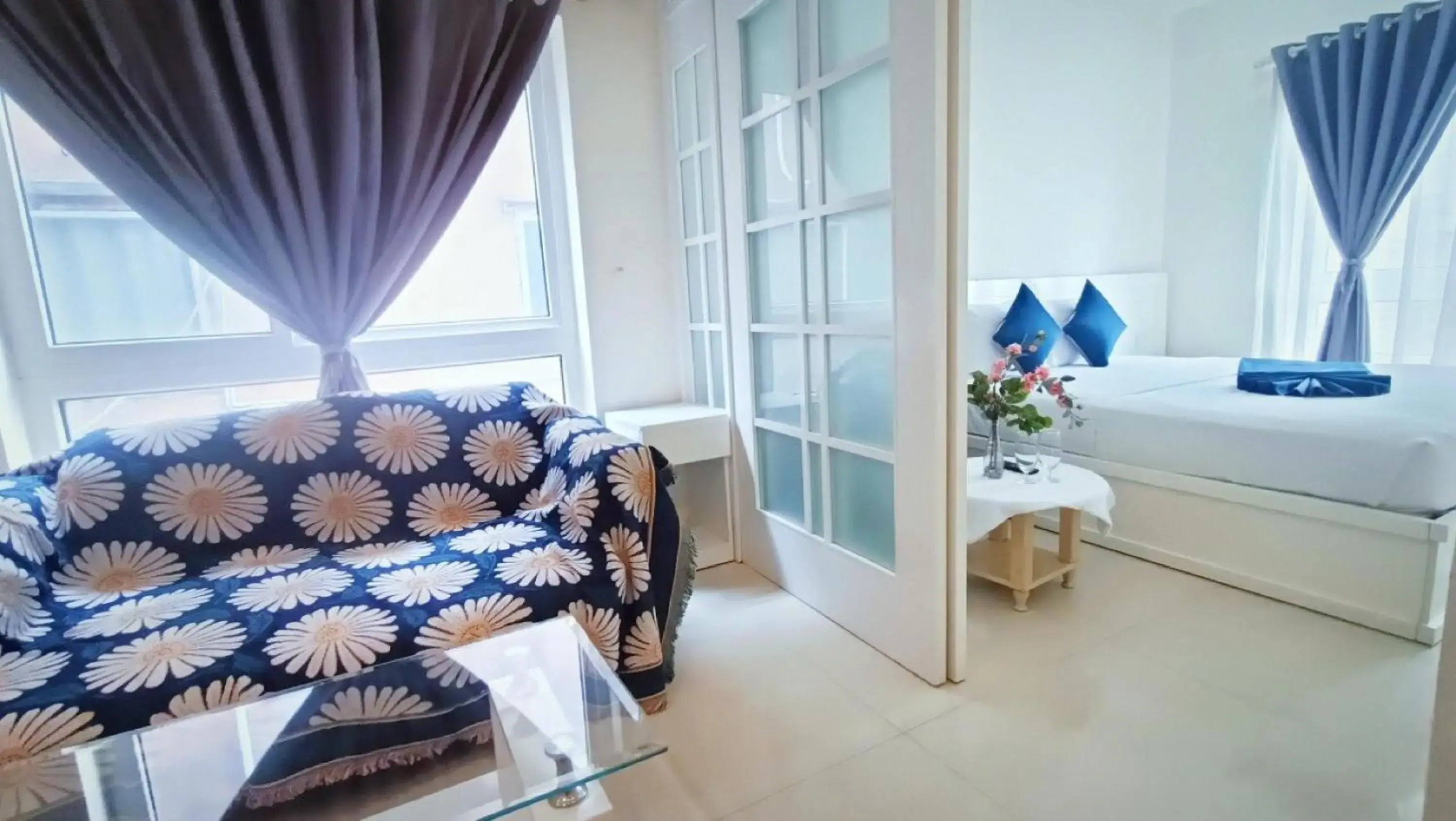 Bed in Queen Central Apartment Hotel Bed in Queen Central Apartment Hotel