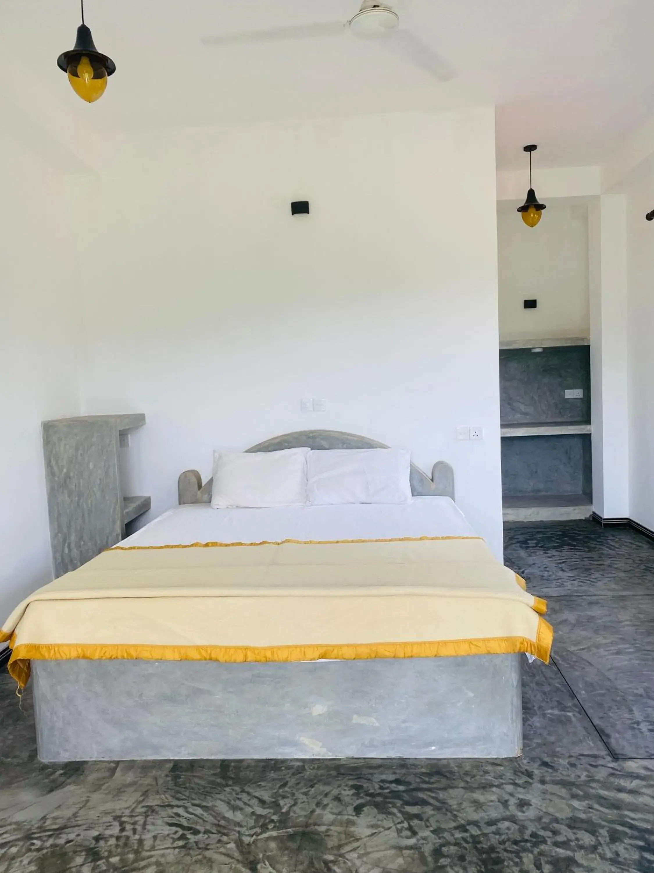 Deluxe Double Room (2 Adults + 1 Child) in Southern grace unawatuna Deluxe Double Room (2 Adults + 1 Child) in Southern grace unawatuna