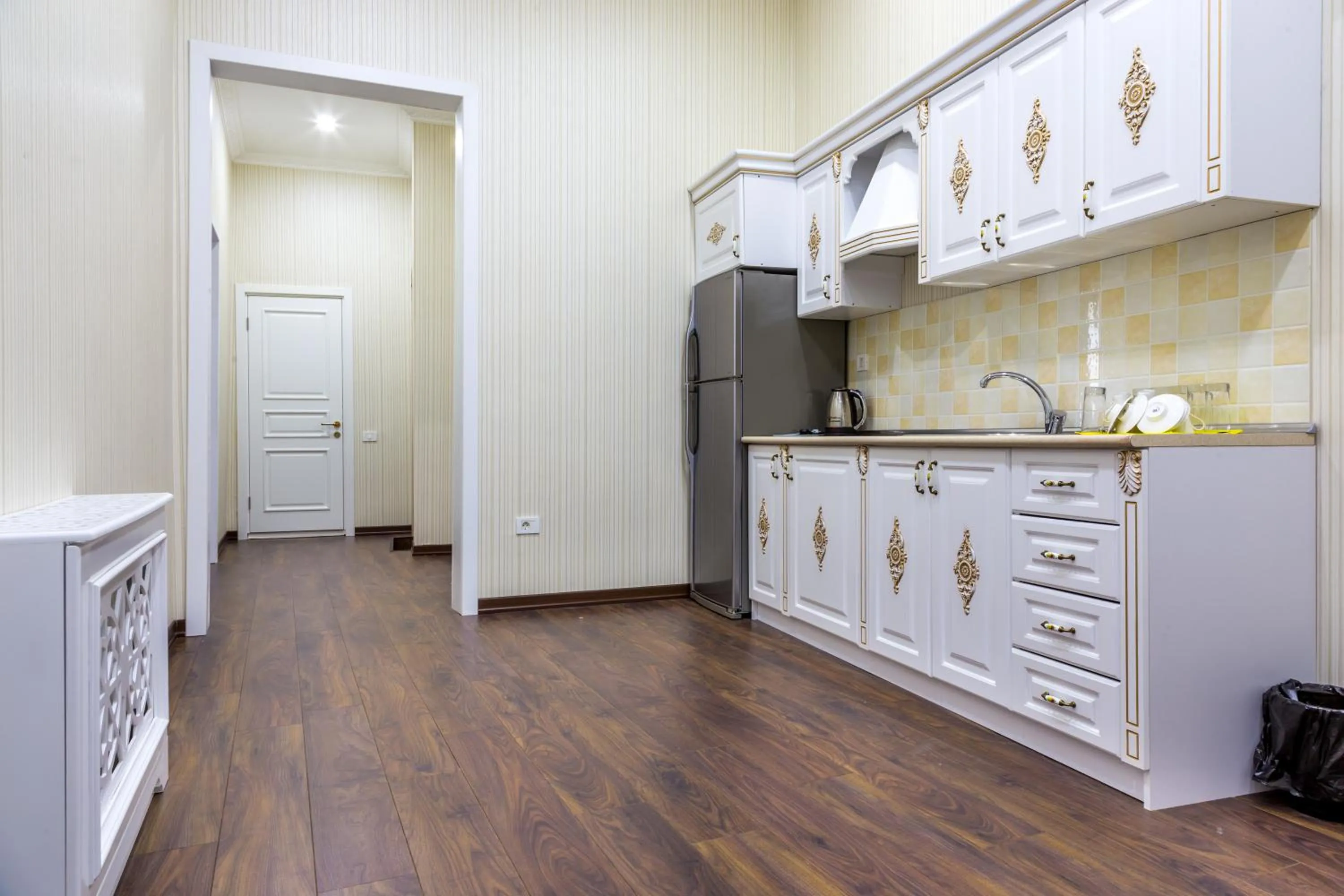 Coffee/tea facilities in Premier Old Gates Hotel