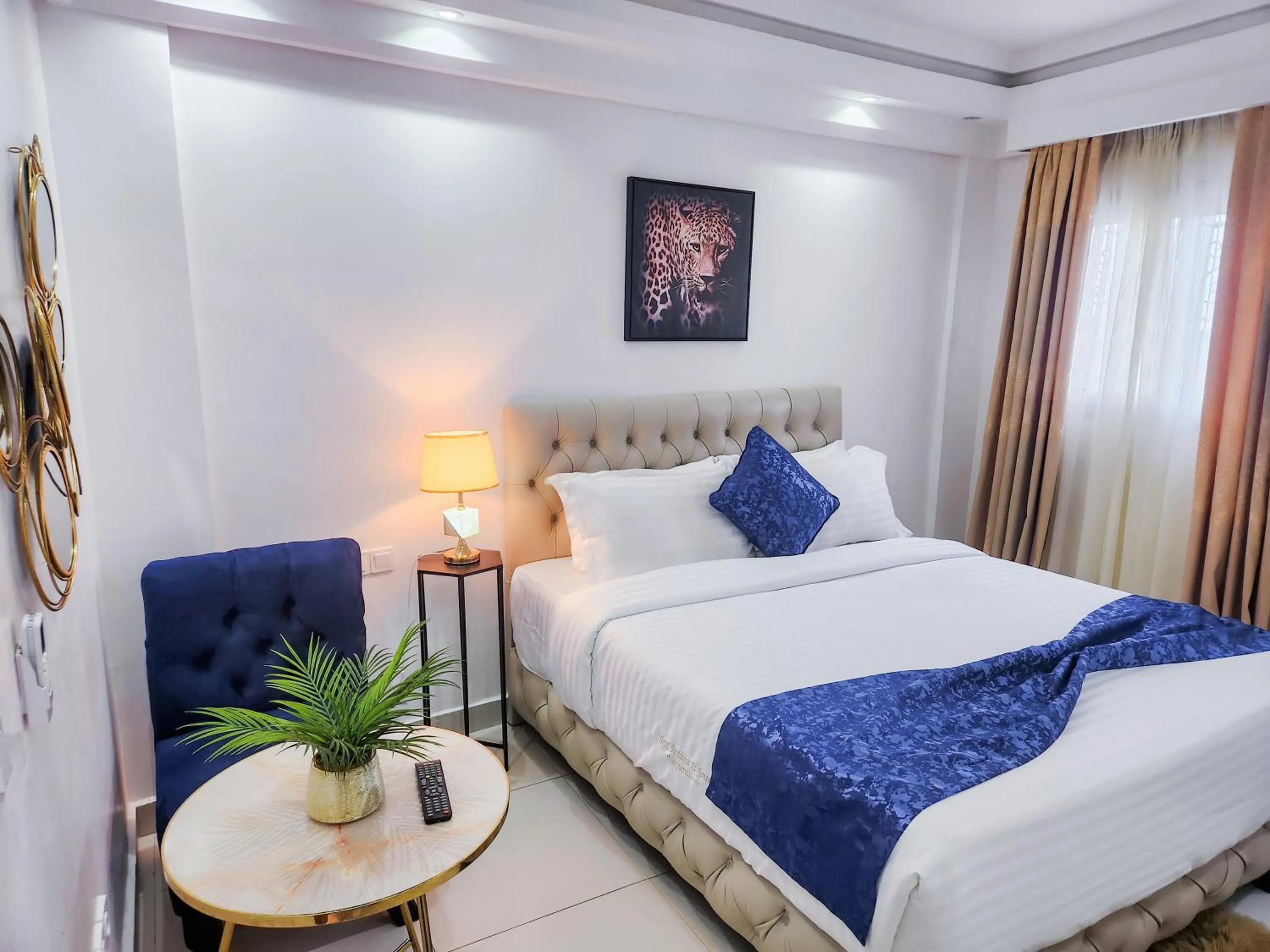 Bed in Hôtel Résidence Saint James Maguerita