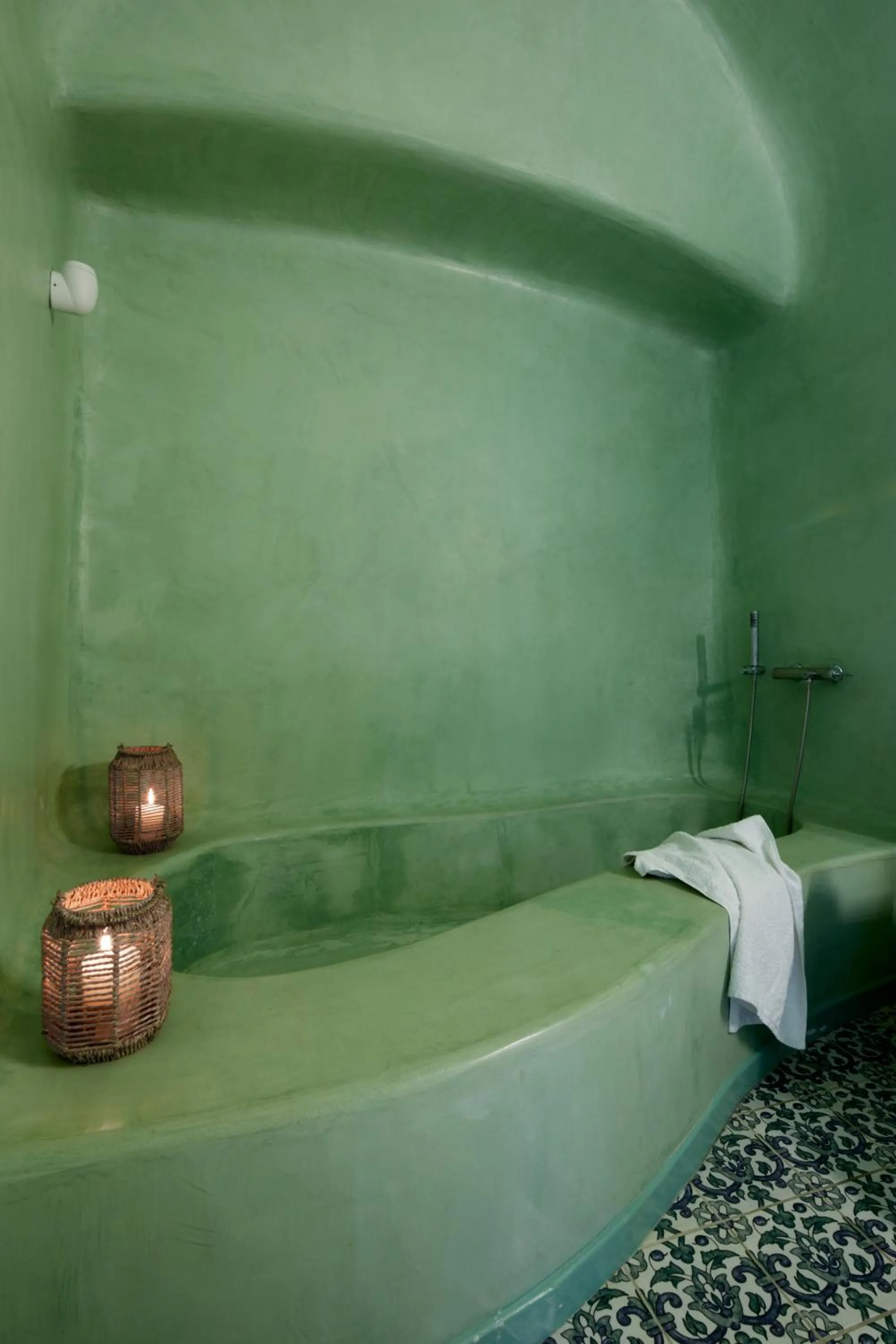 Bathroom in Luna Santorini Suites