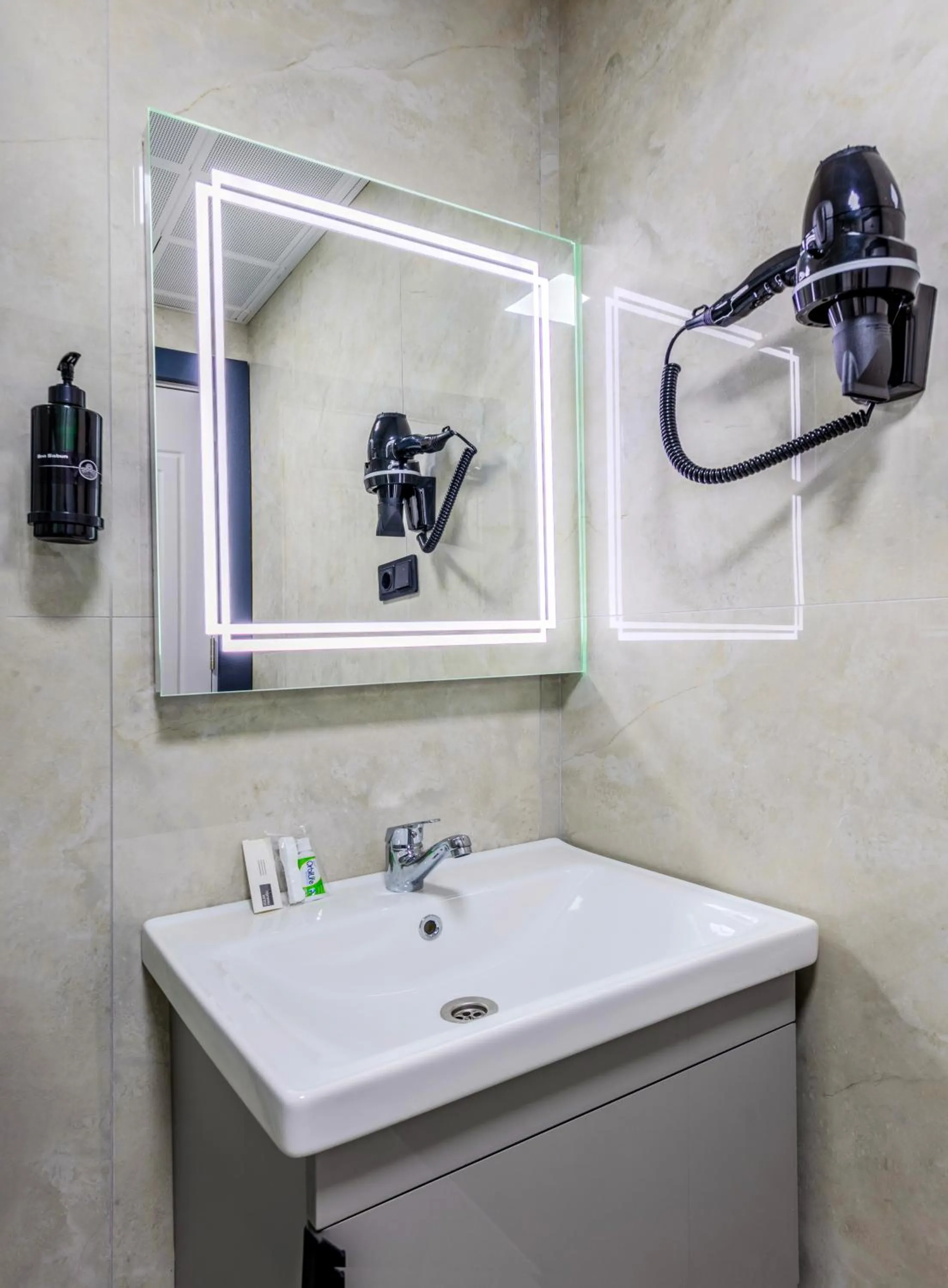 Toilet in Dedem Hotel Premium - Çorlu