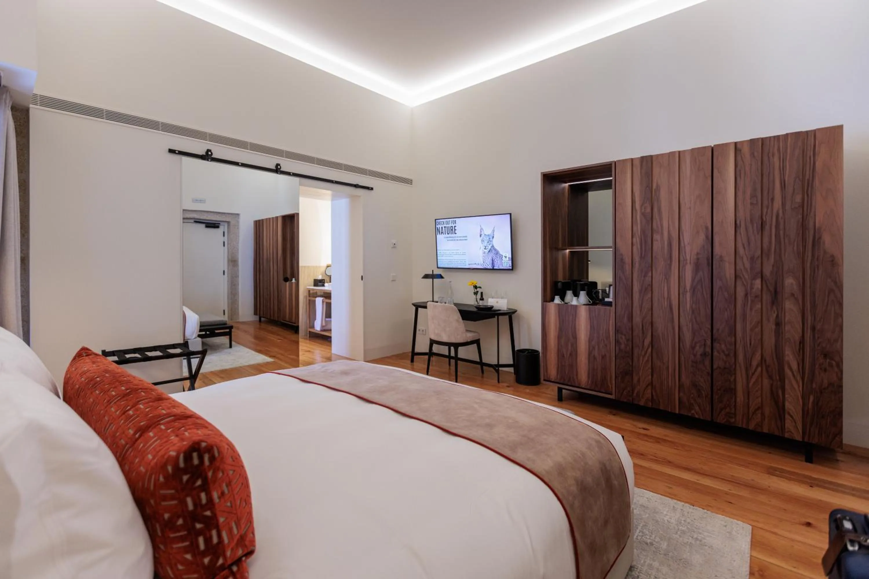 Bed in MS Collection Arouca - Mosteiro de Arouca