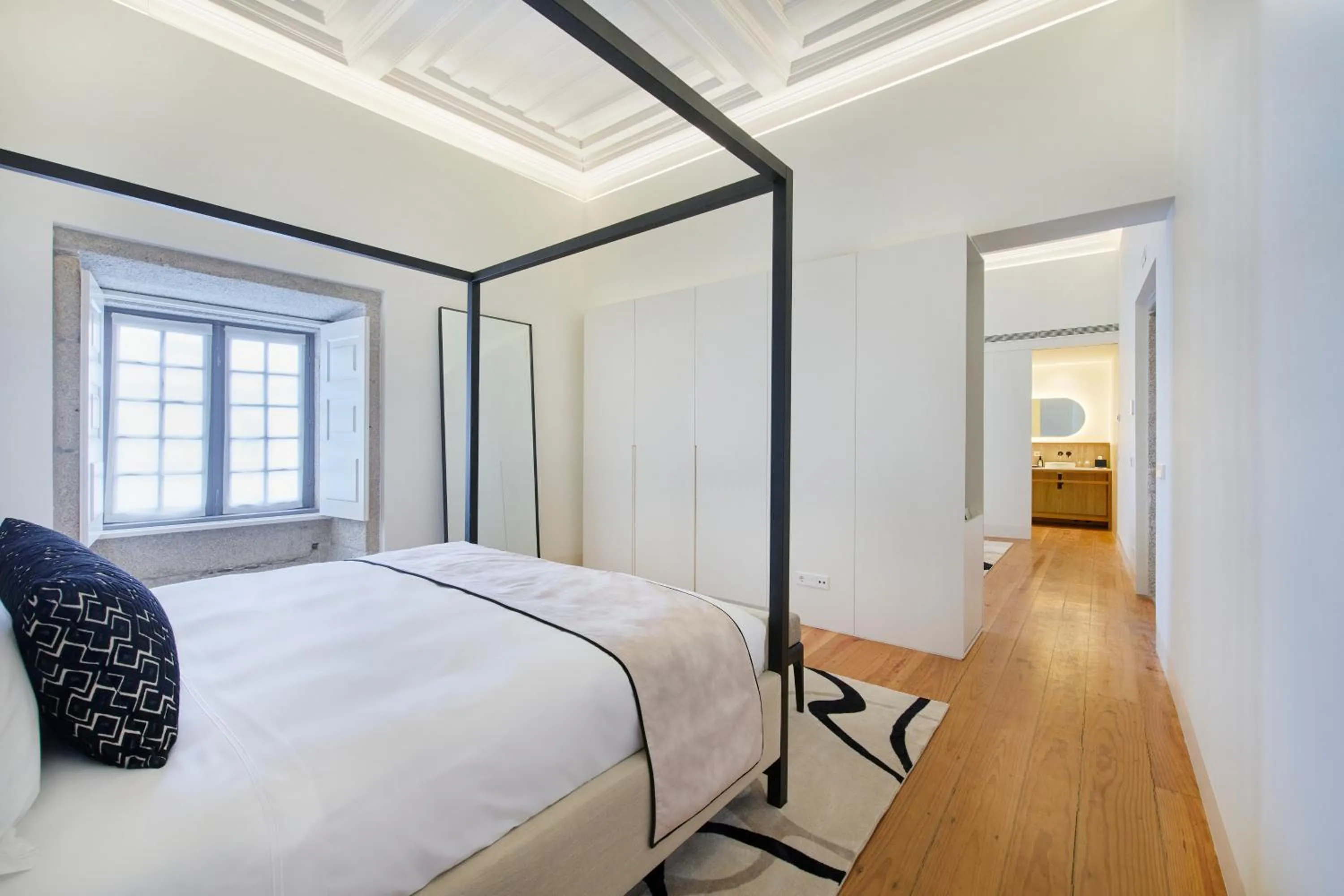 Bed in MS Collection Arouca - Mosteiro de Arouca