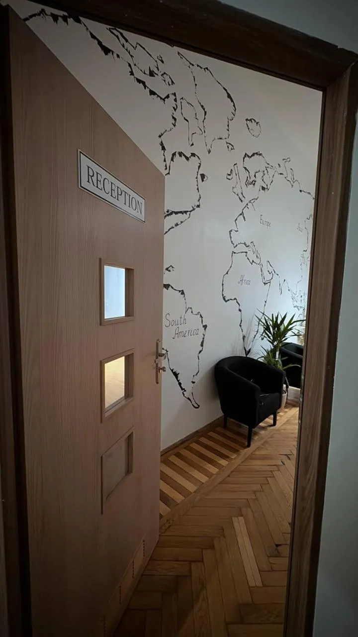 FiveHostel