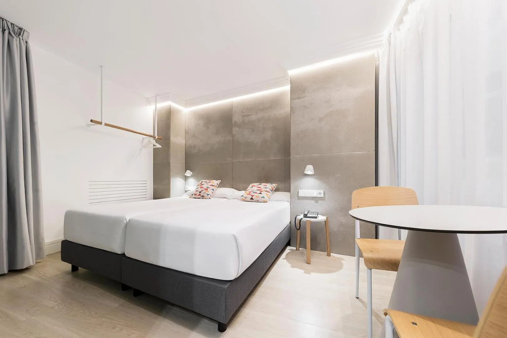 Photo of the whole room, Bed in Hotel Mar del Plata